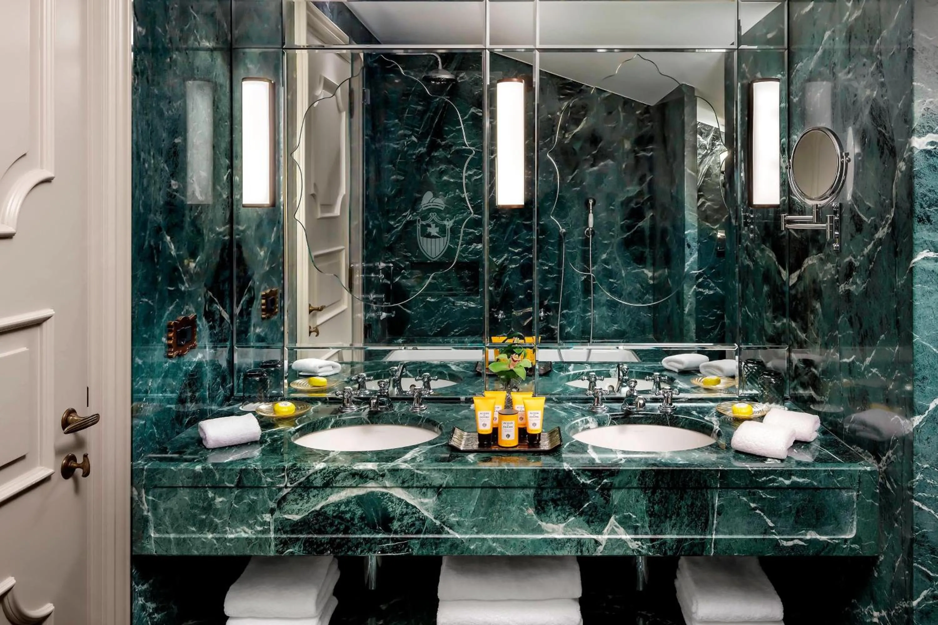 Bathroom in The Gritti Palace, a Luxury Collection Hotel, Venice