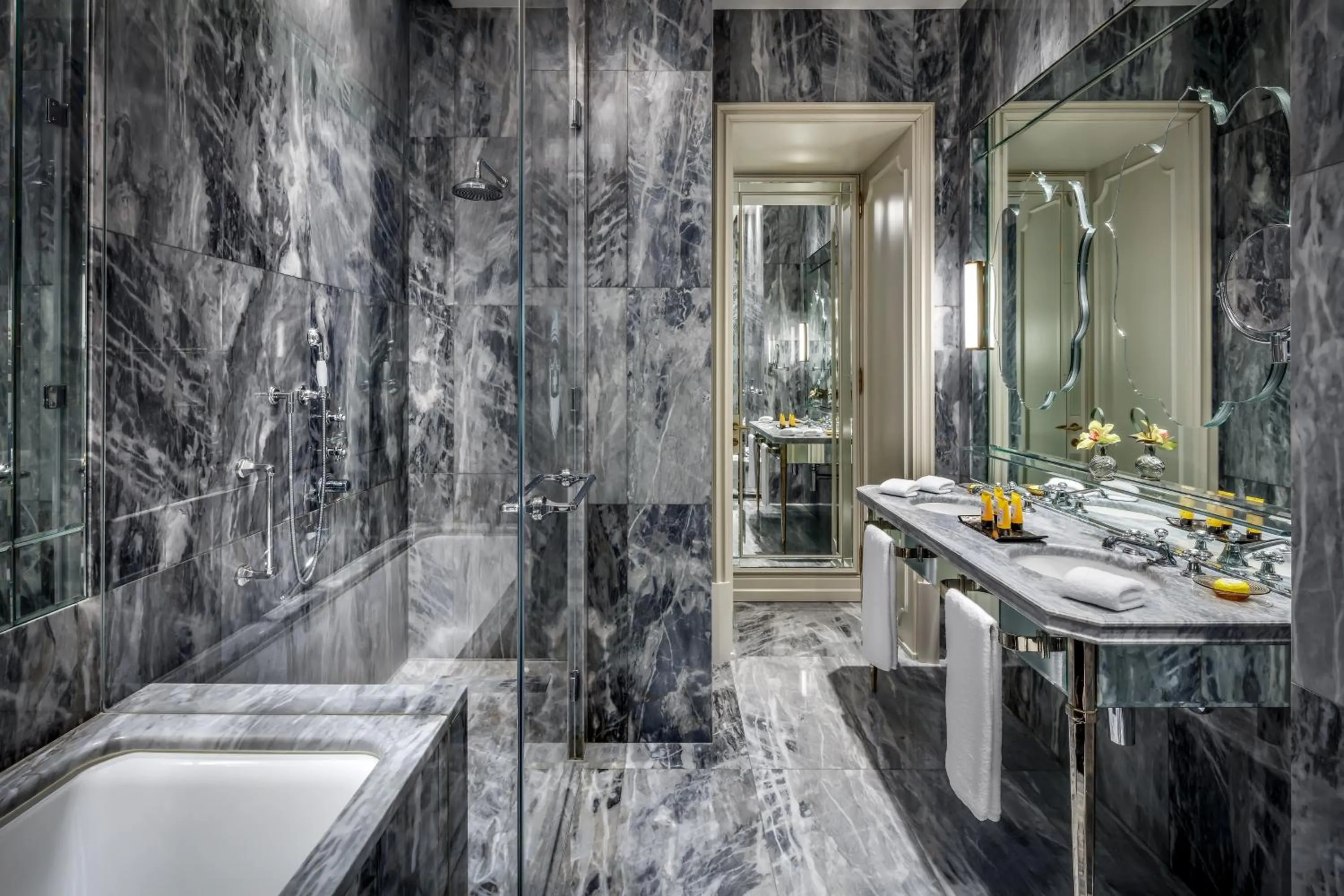 Bathroom in The Gritti Palace, a Luxury Collection Hotel, Venice