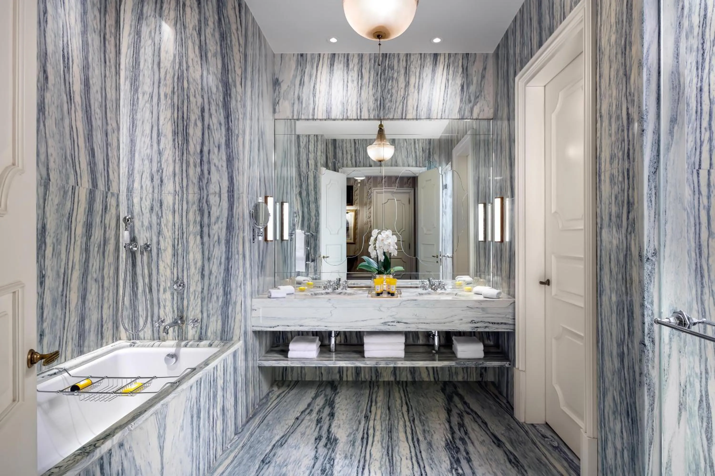 Bathroom in The Gritti Palace, a Luxury Collection Hotel, Venice