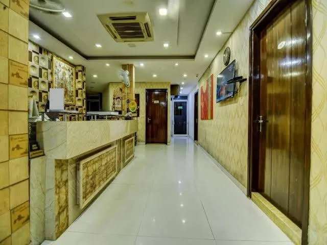 Lobby/Reception in Hotel Asko international