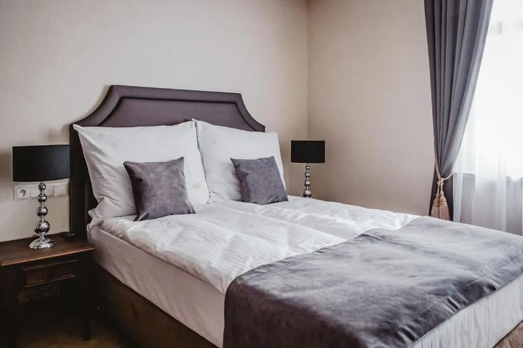 Bed in Pałac Uniejów