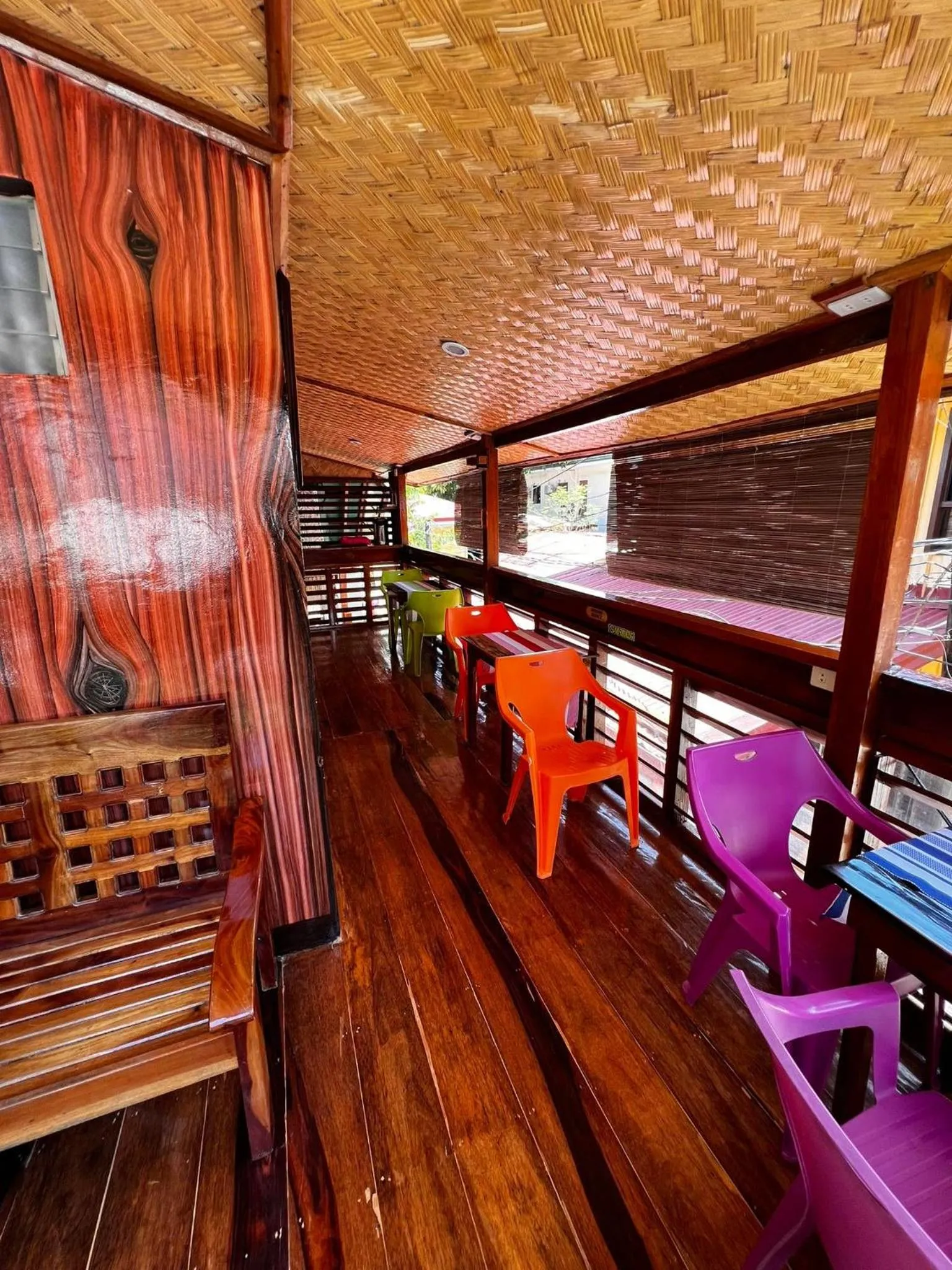 Restaurant/places to eat in Balay Paragua