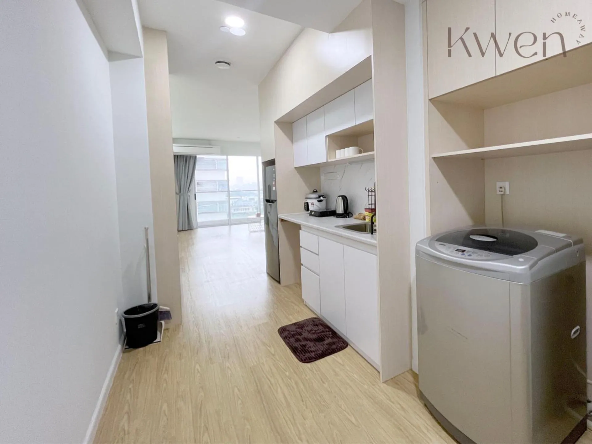 washing machine in KWEN Suites-Tanjung Aru InfinityPool Seaview/Airport View