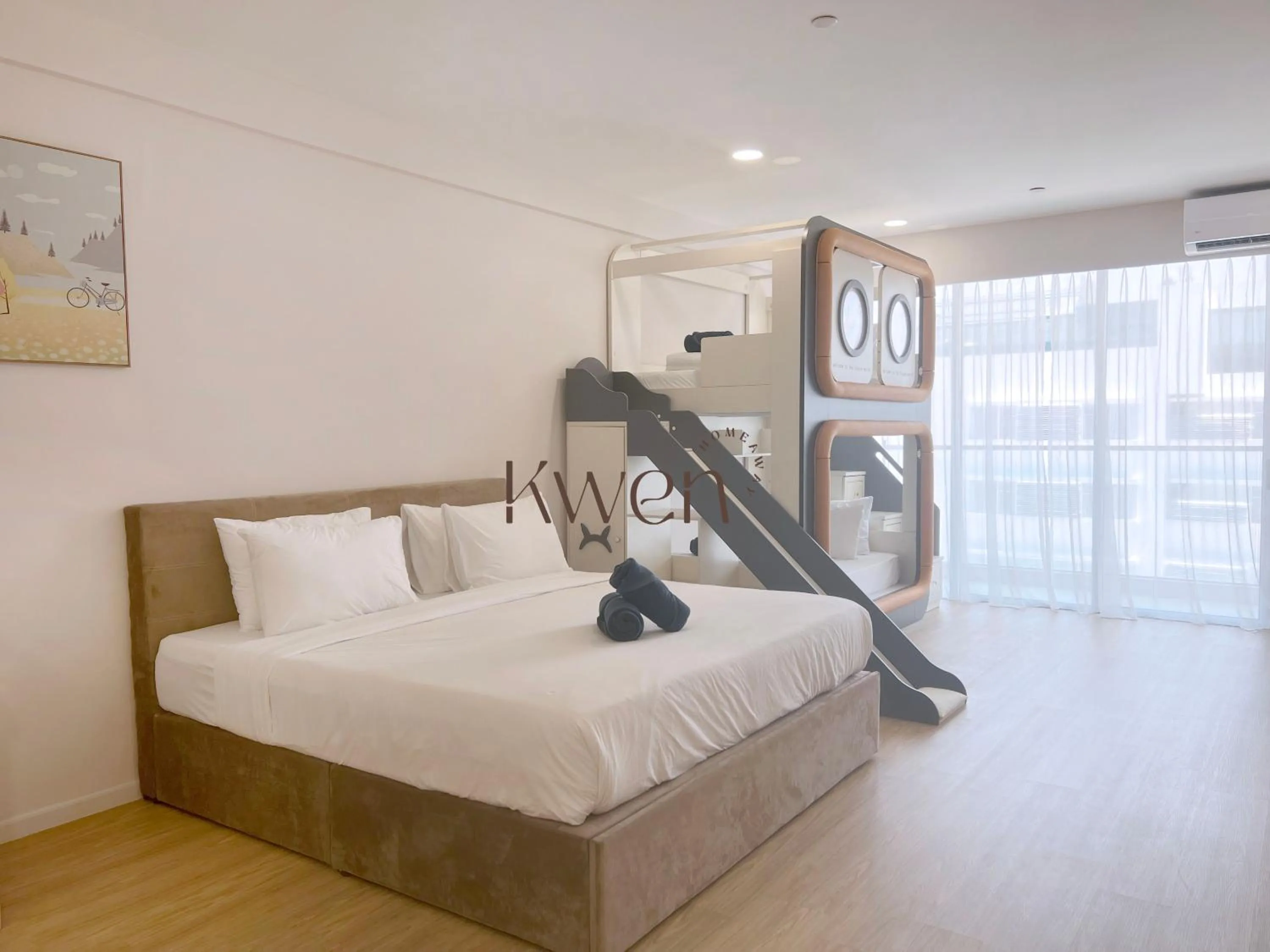 Bedroom, Bed in KWEN Suites-Tanjung Aru InfinityPool Seaview/Airport View