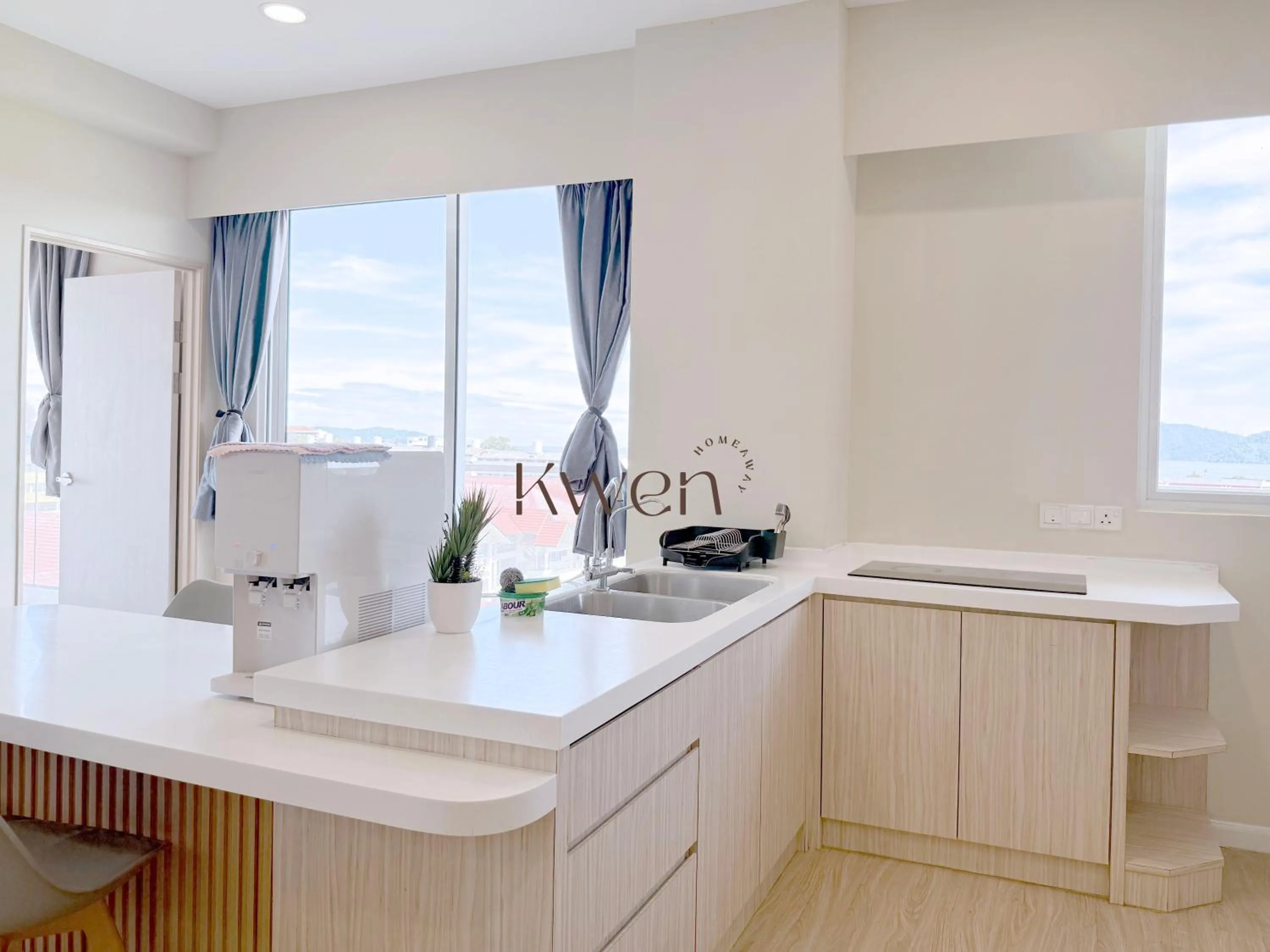kitchen in KWEN Suites-Tanjung Aru InfinityPool Seaview/Airport View