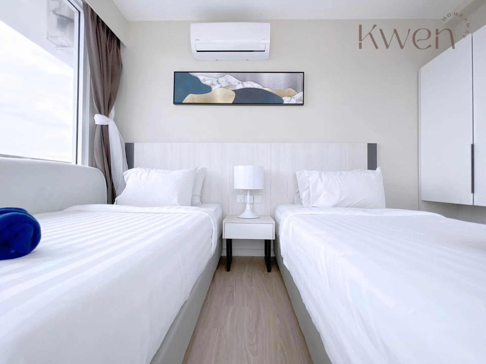 Bedroom, Bed in KWEN Suites-Tanjung Aru InfinityPool Seaview/Airport View