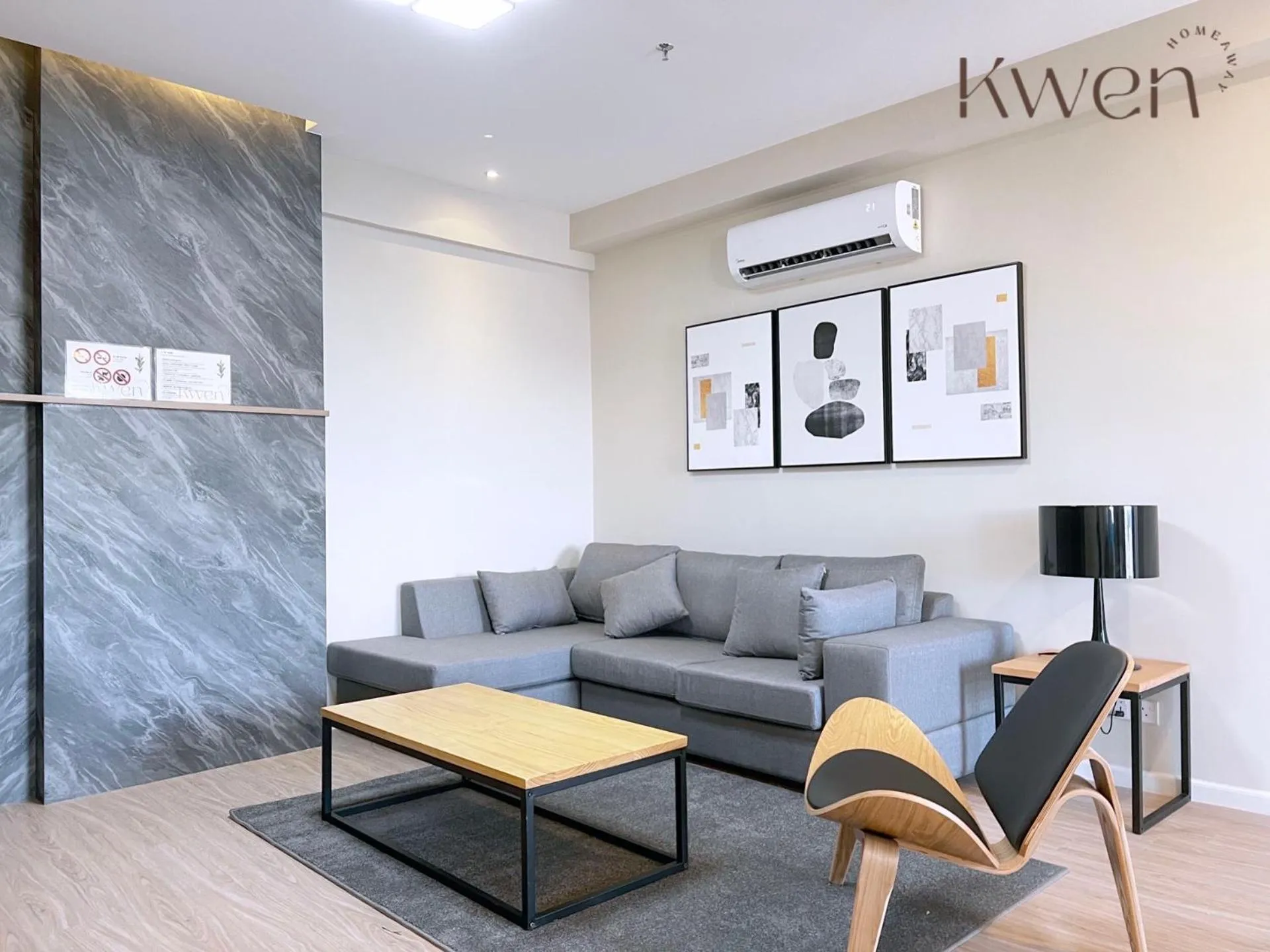 Living room in KWEN Suites-Tanjung Aru InfinityPool Seaview/Airport View