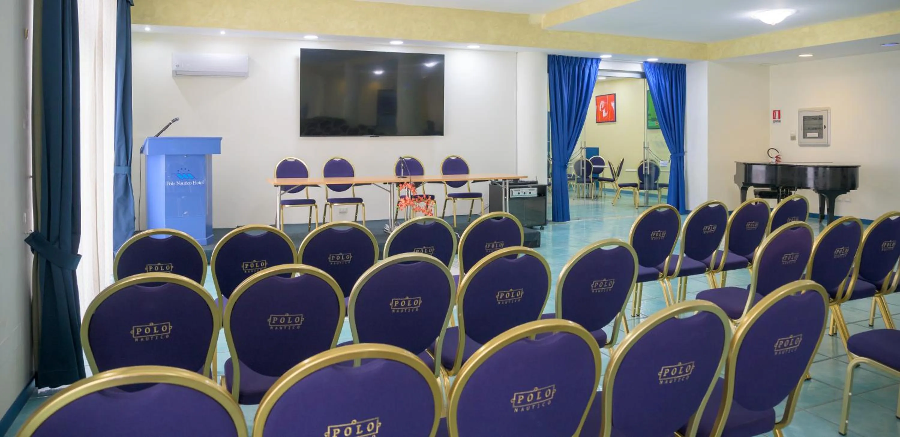 Meeting/conference room in Hotel Centro Congressi Polo Nautico