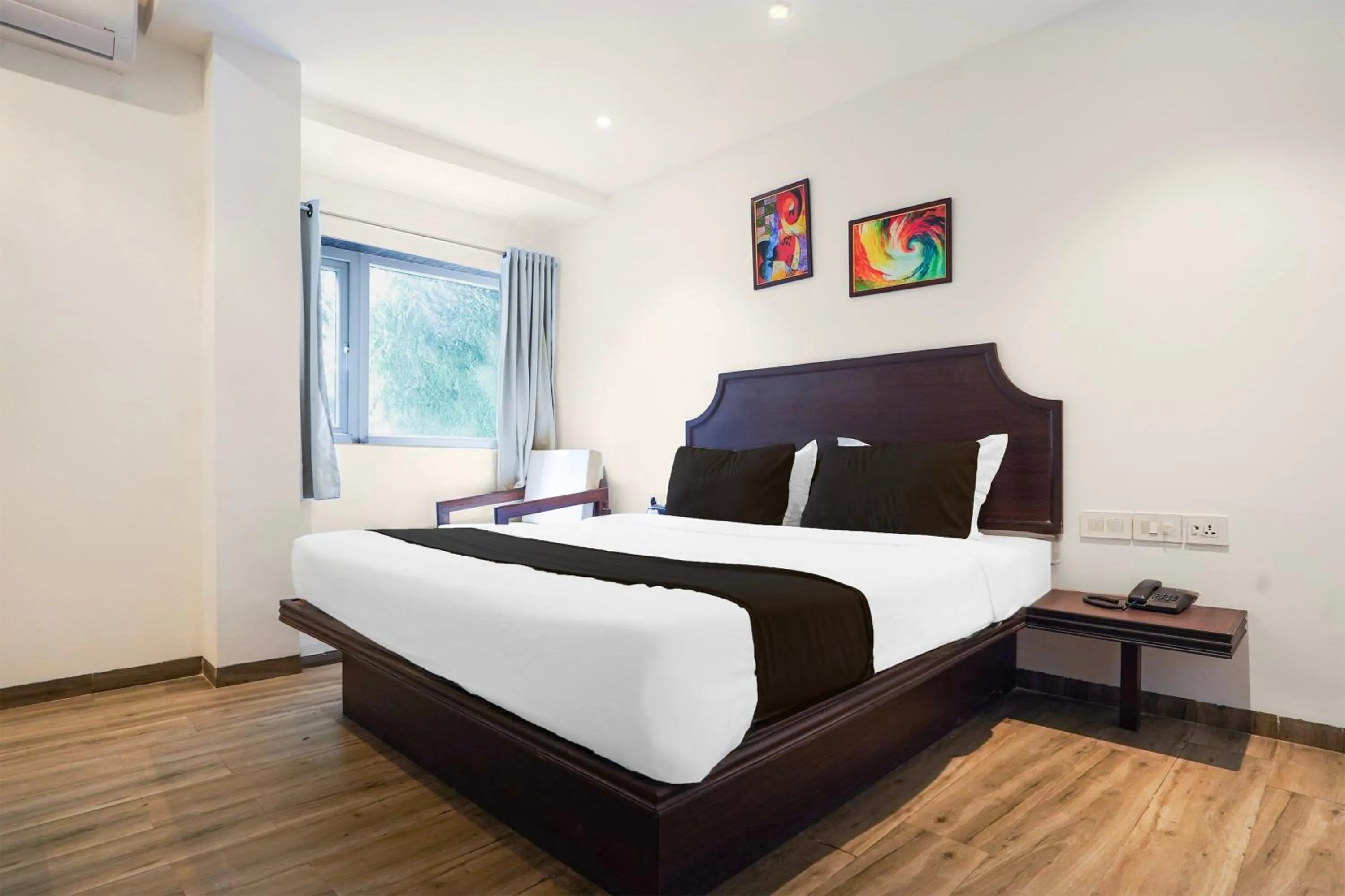 Bedroom, Bed in Super Townhouse Central Bazar Road Ramdaspeth