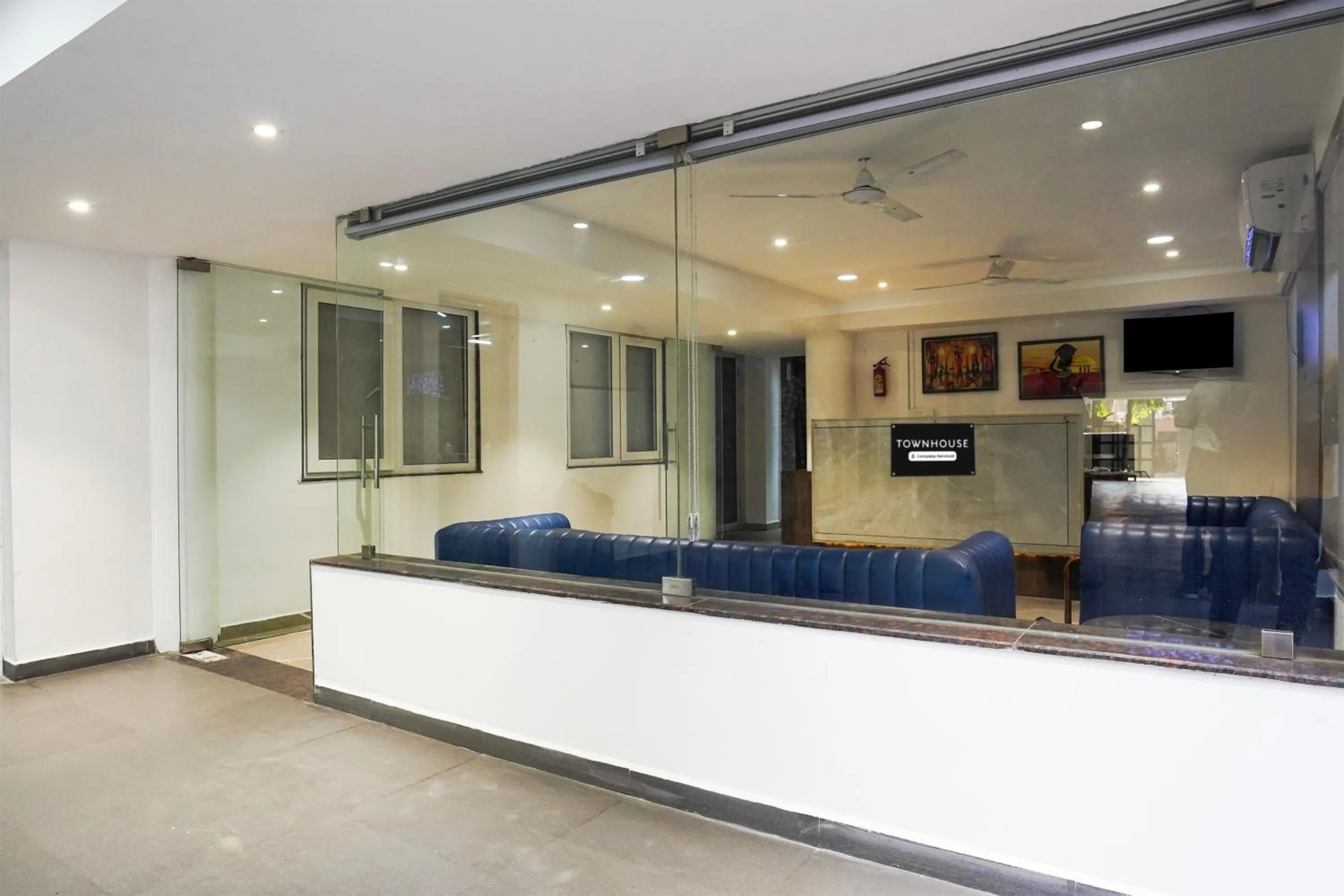 Facade/entrance in Super Townhouse Central Bazar Road Ramdaspeth