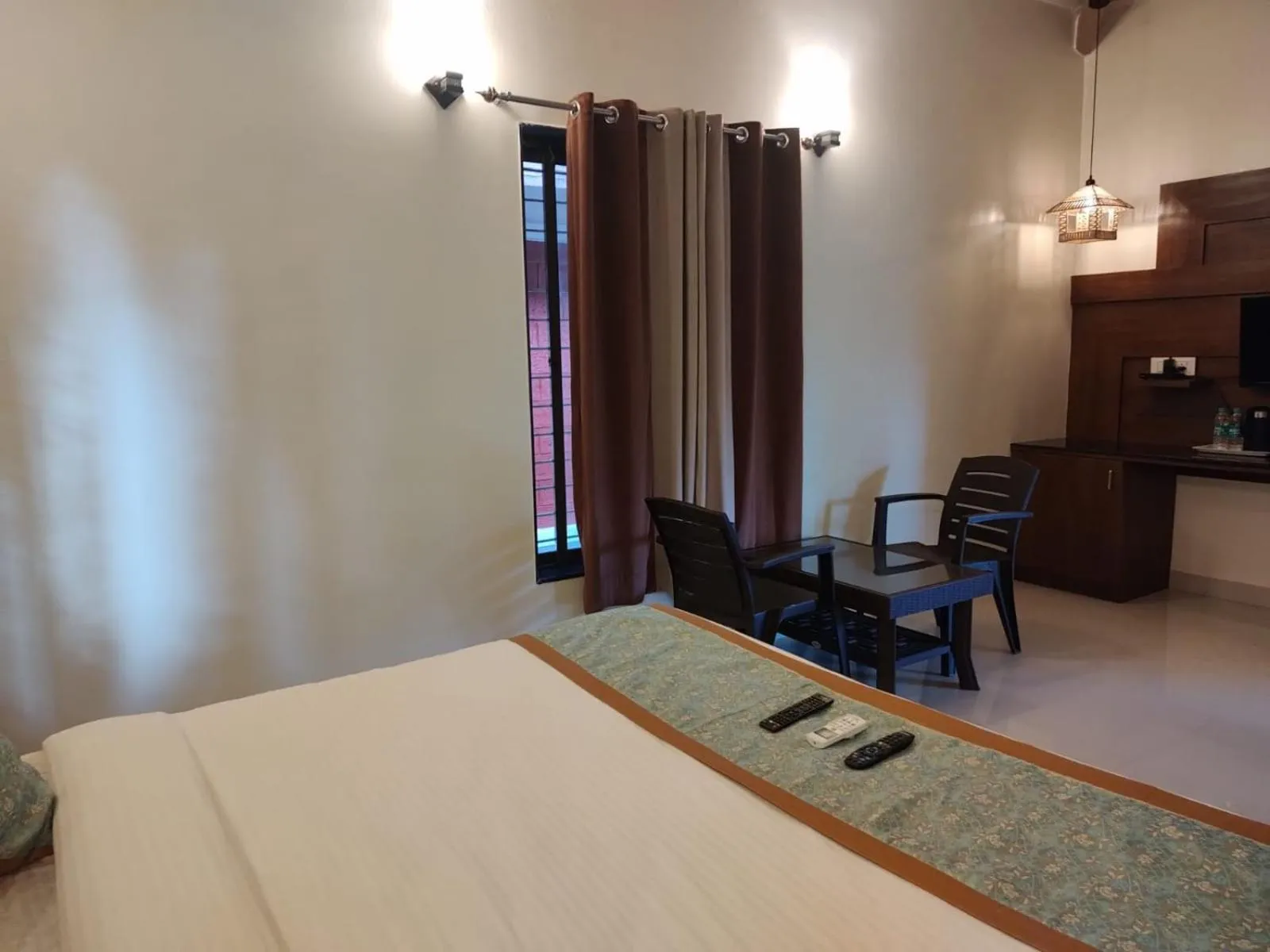 Bed in Cocorico Beach Resort