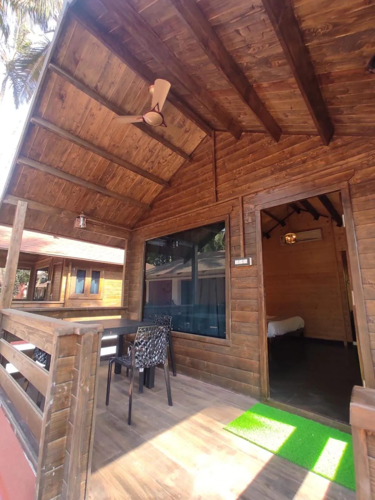 Cocorico Beach Resort