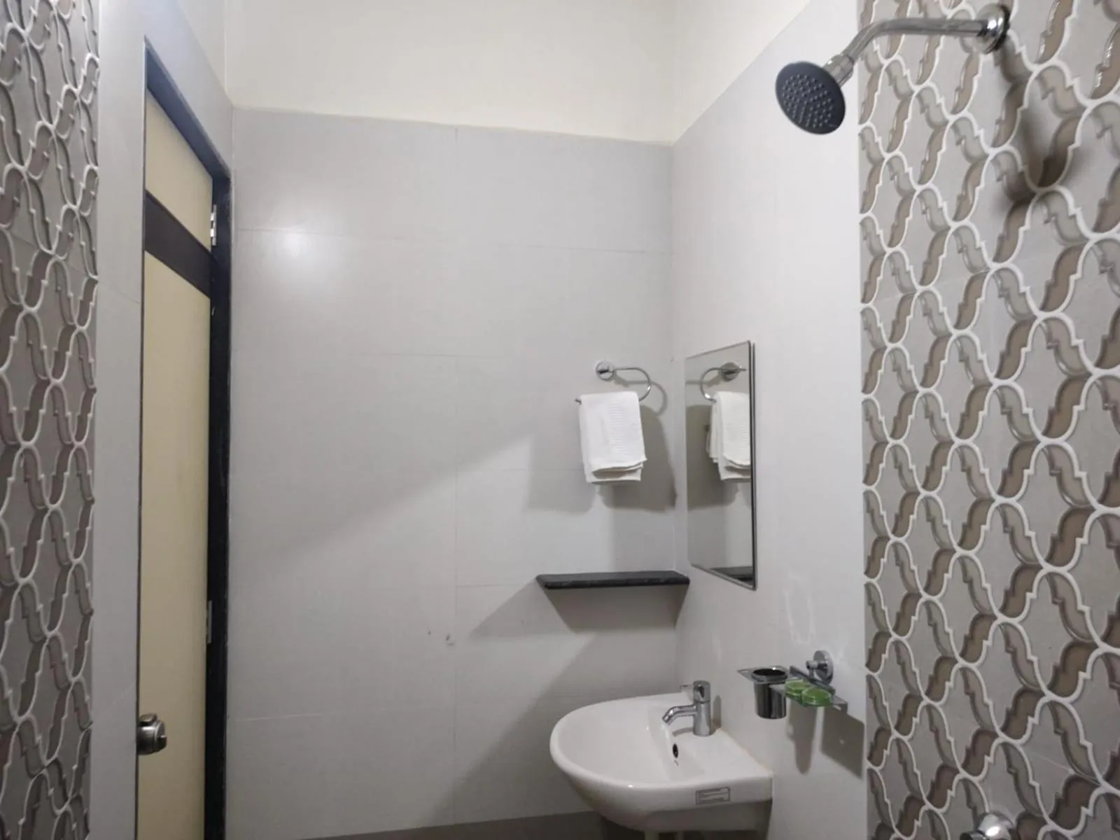 Bathroom in Cocorico Beach Resort