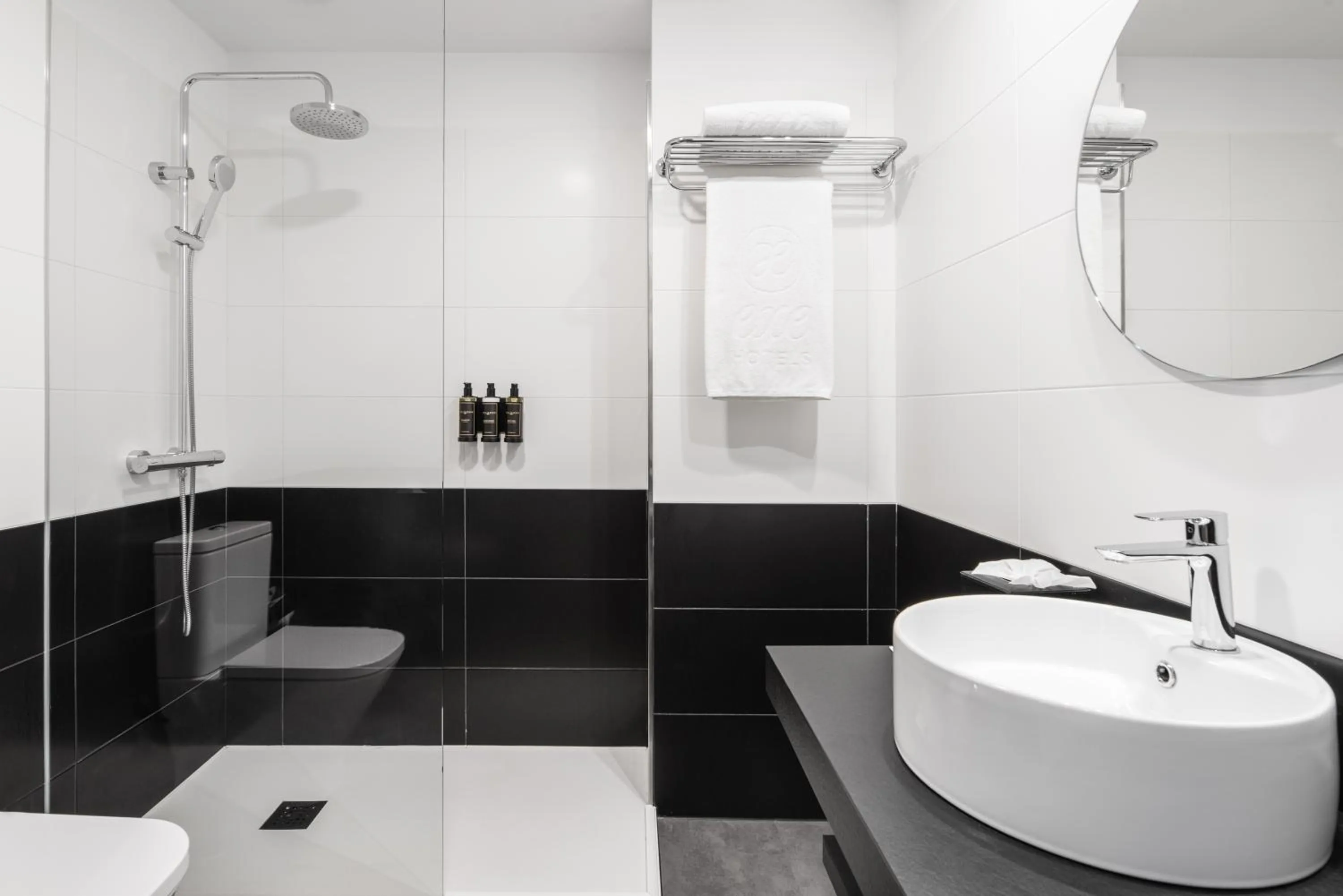 Toilet in Exe Peregrino