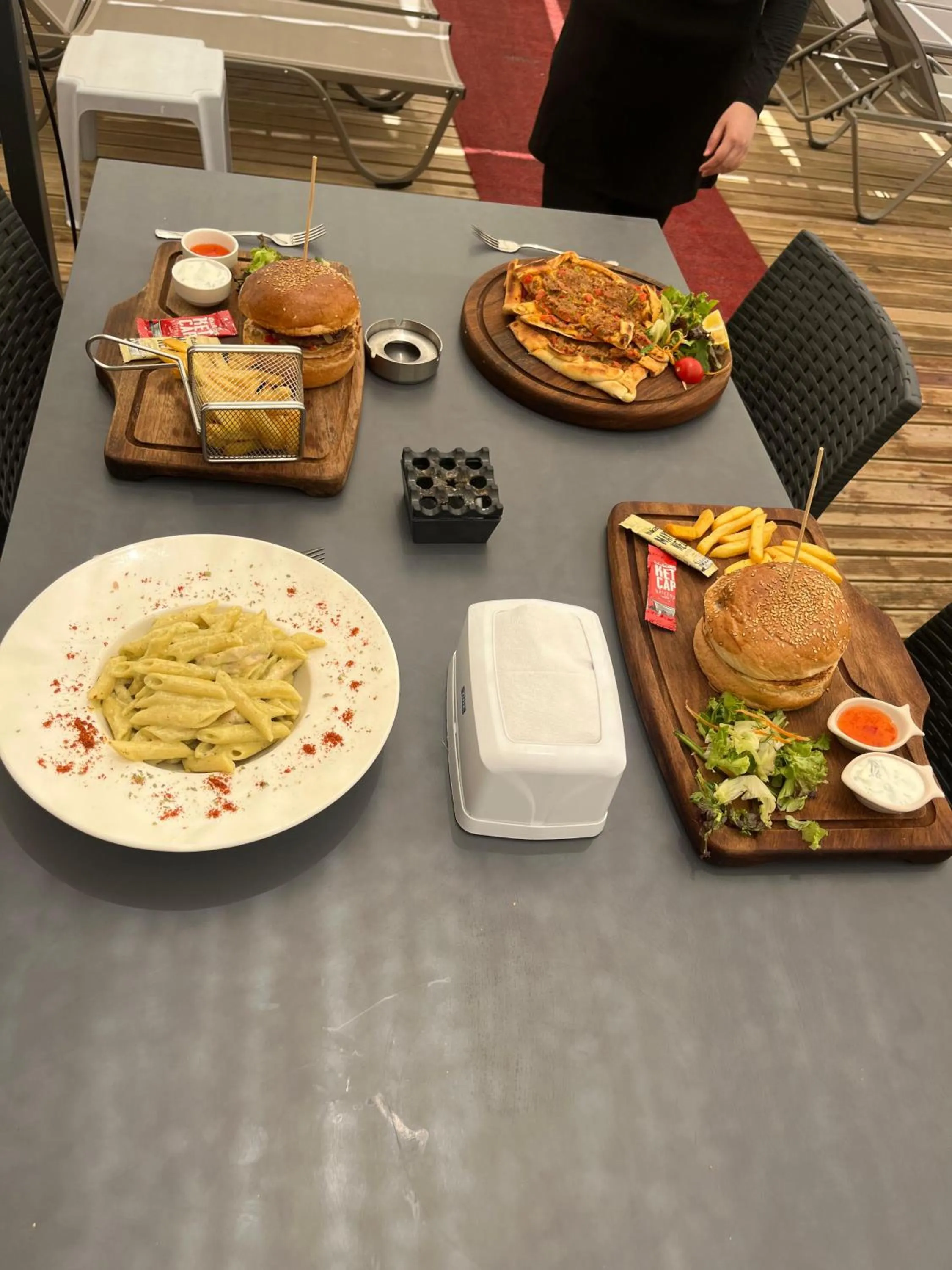 Garden in THE LEA HOTELS & SUITE