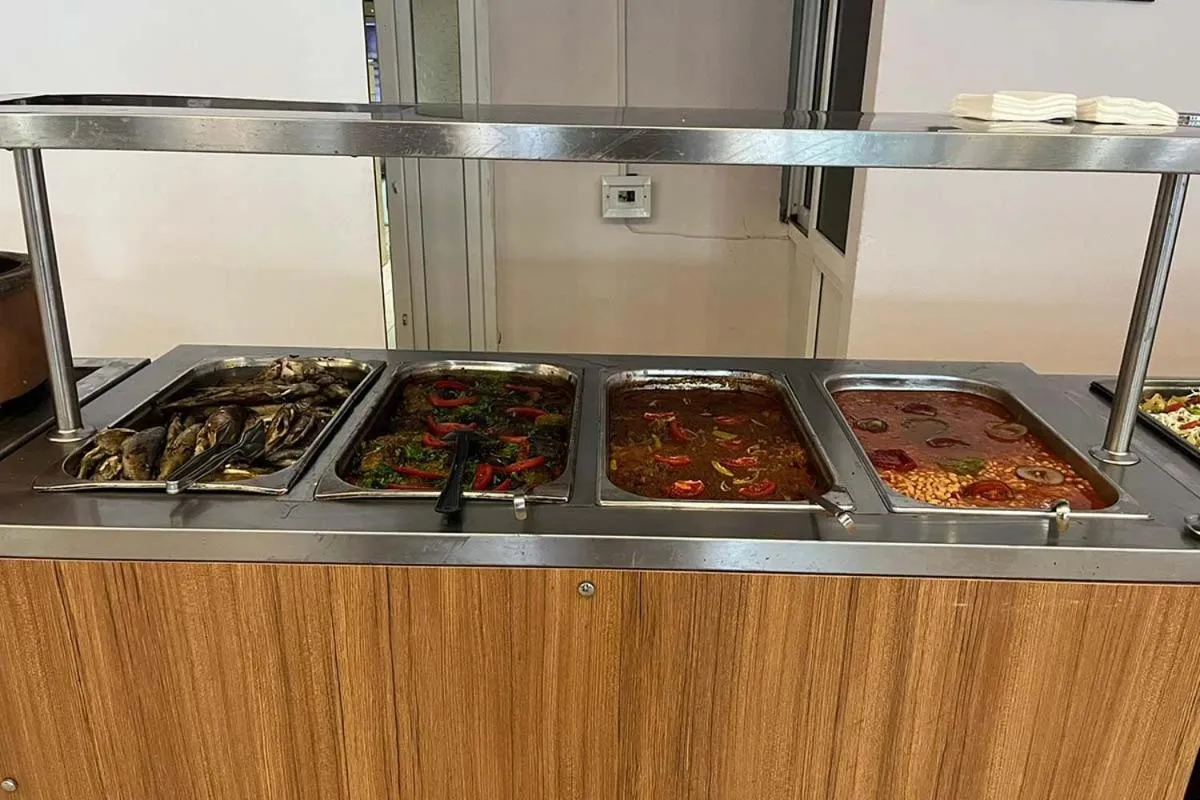 Restaurant/places to eat in Alexius Beach Hotel