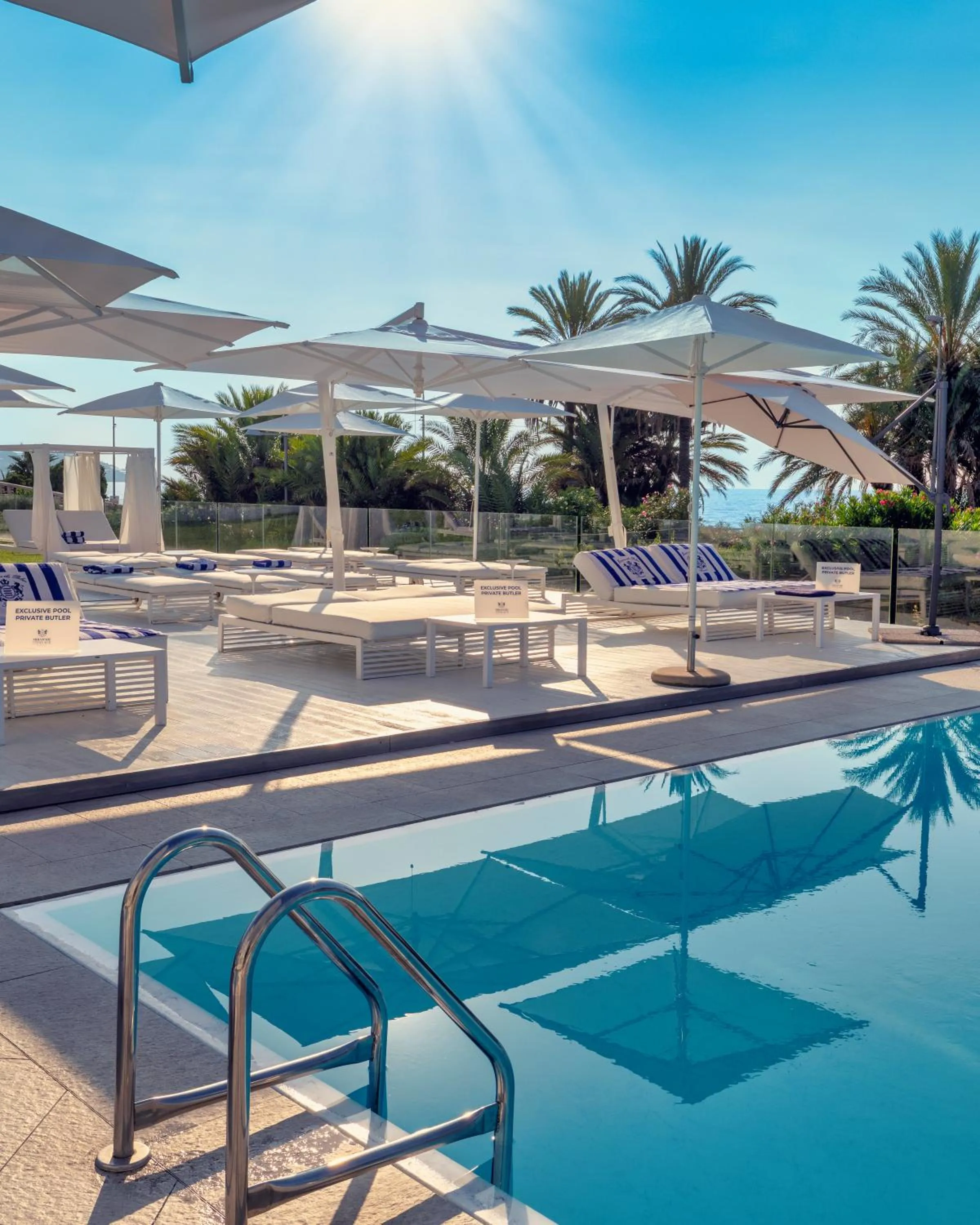 Swimming pool in Miramare The Palace Resort