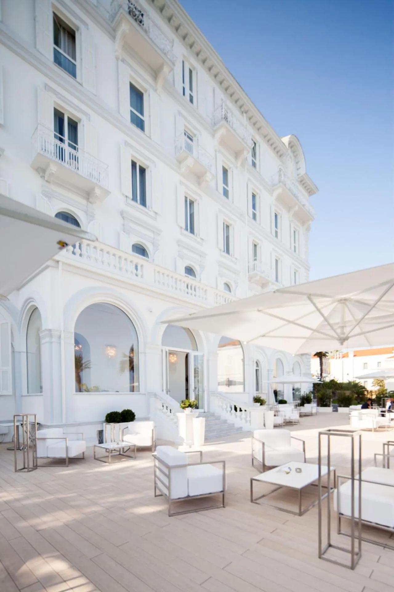 Property building in Miramare The Palace Resort