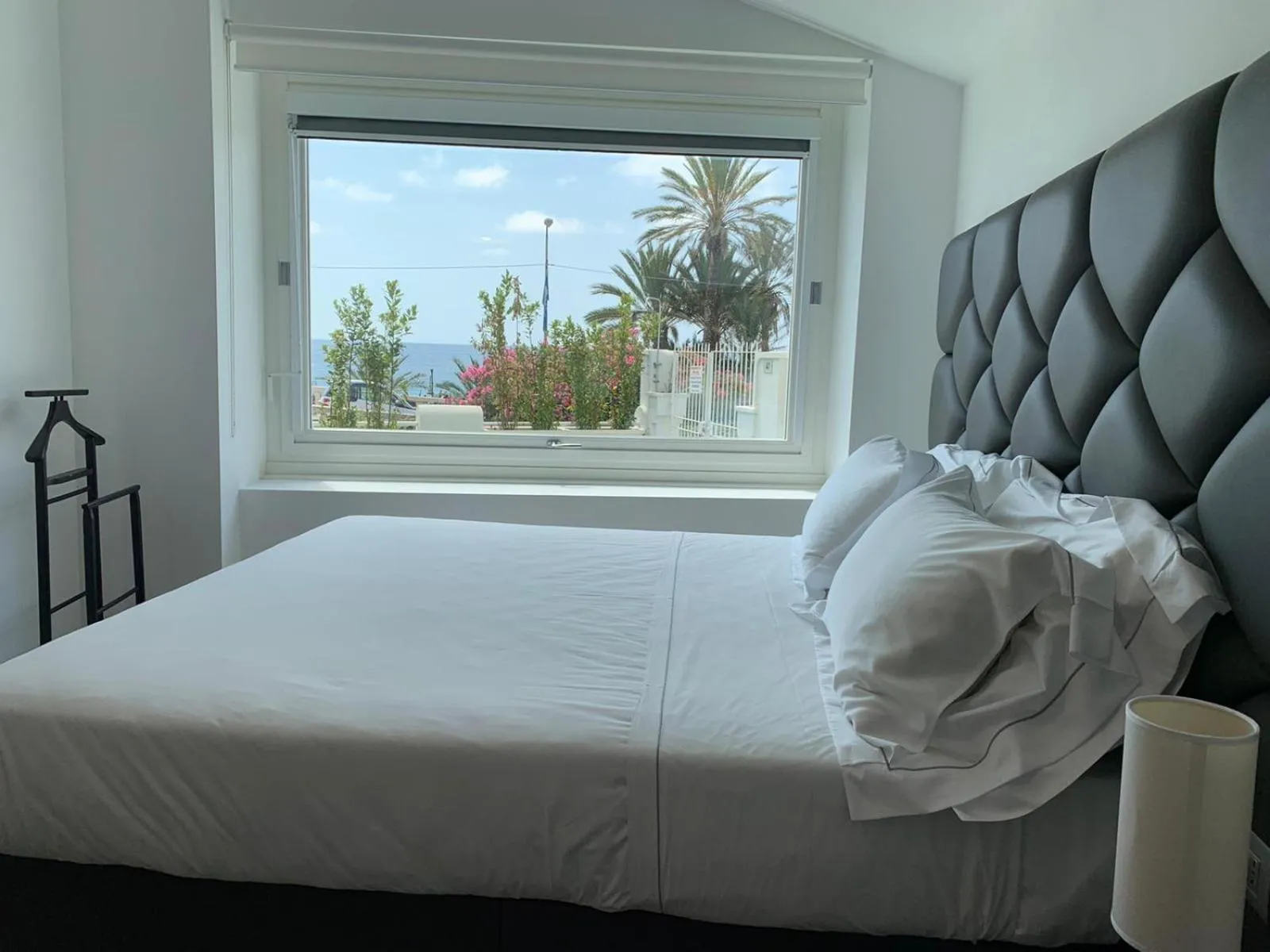 Bed in Miramare The Palace Resort