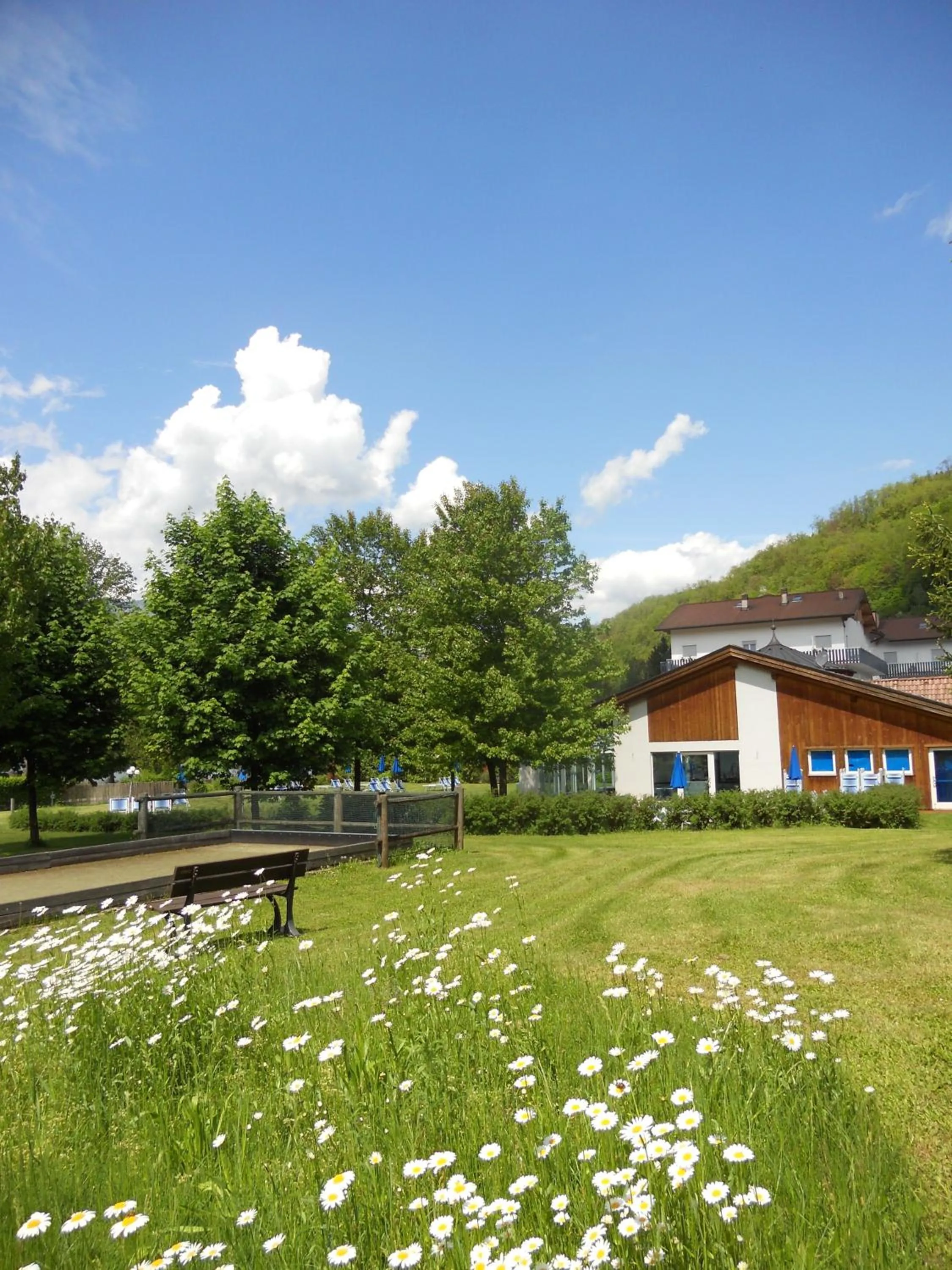 Garden in Hotel Al Sorriso Greenpark & Wellness