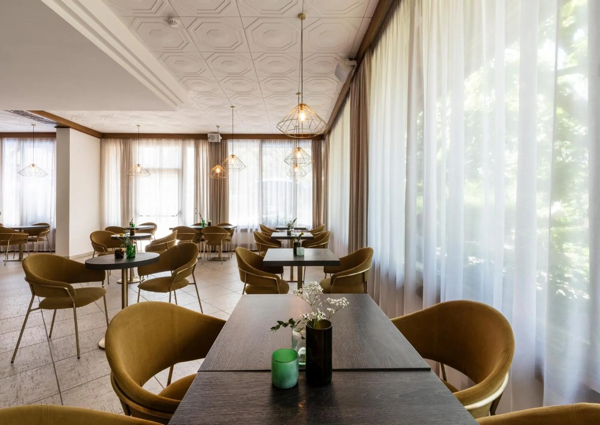 Lounge or bar in Hotel Al Sorriso Greenpark & Wellness
