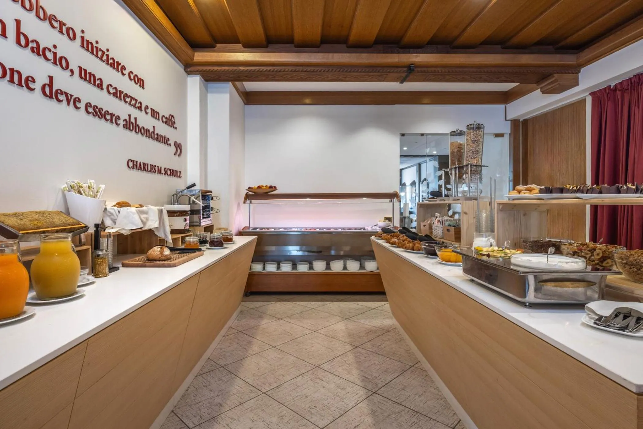 Breakfast in Hotel Al Sorriso Greenpark & Wellness