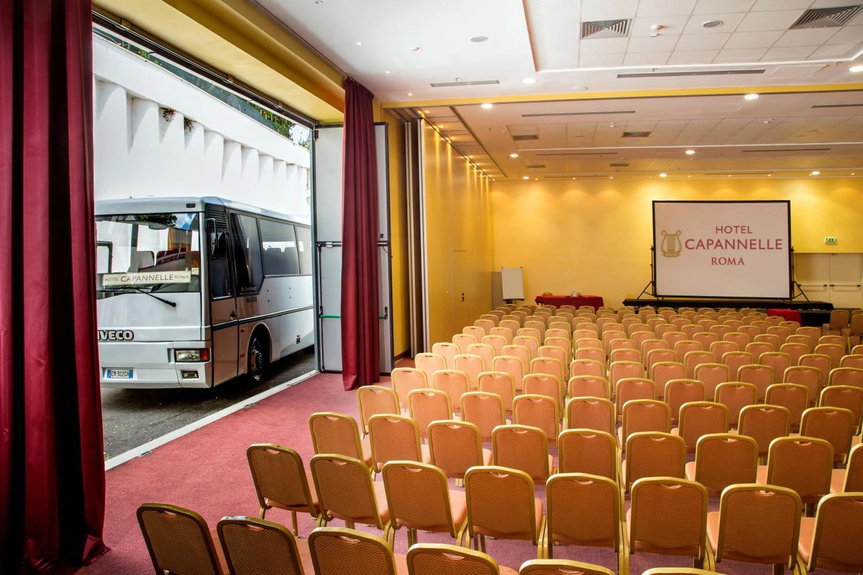 Business facilities in Hotel Capannelle Roma