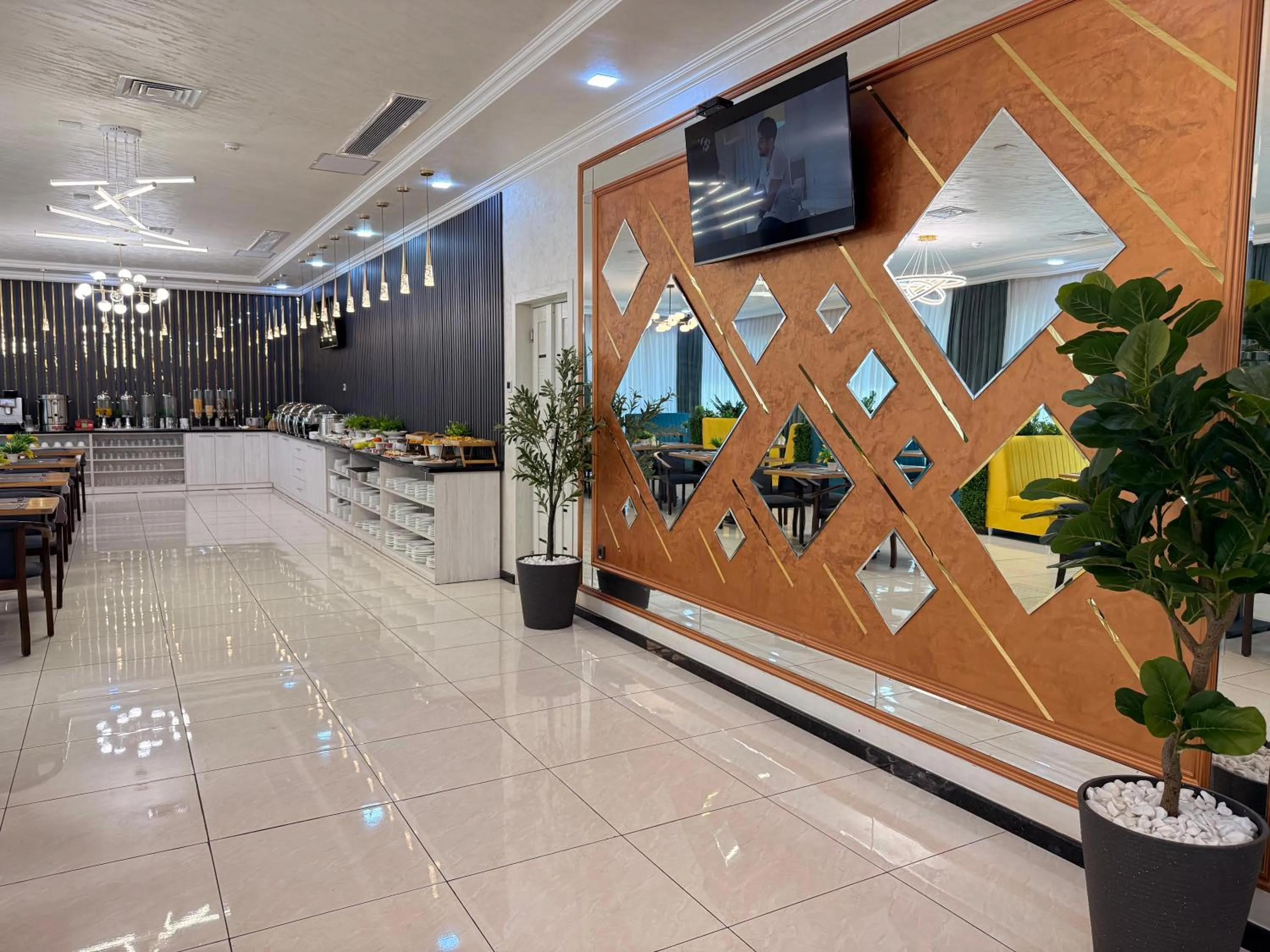 Restaurant/places to eat in Porto Bello Hotel