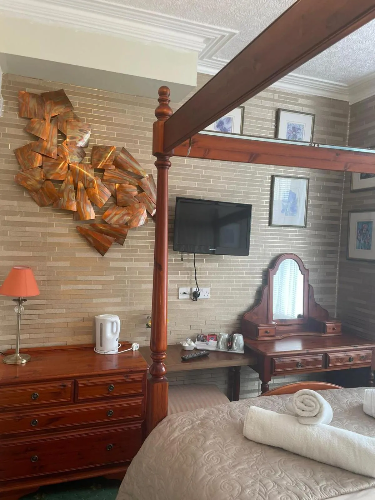 Bedroom in Riversvale Hotel