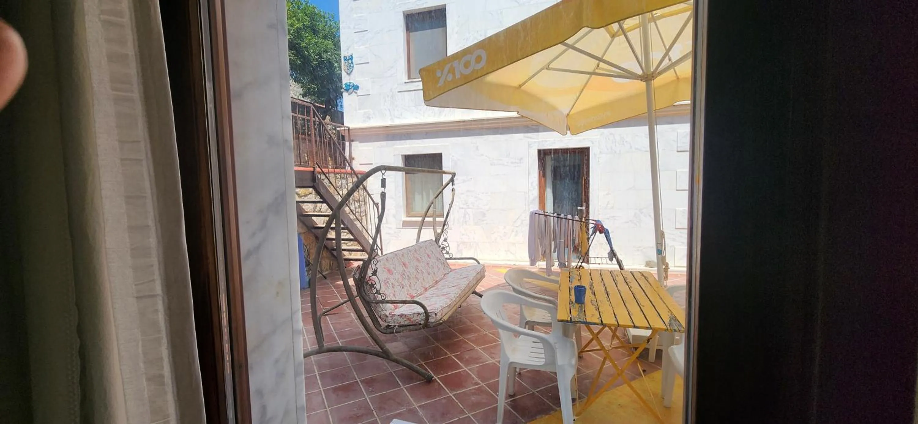 Patio in Stone House Hotel