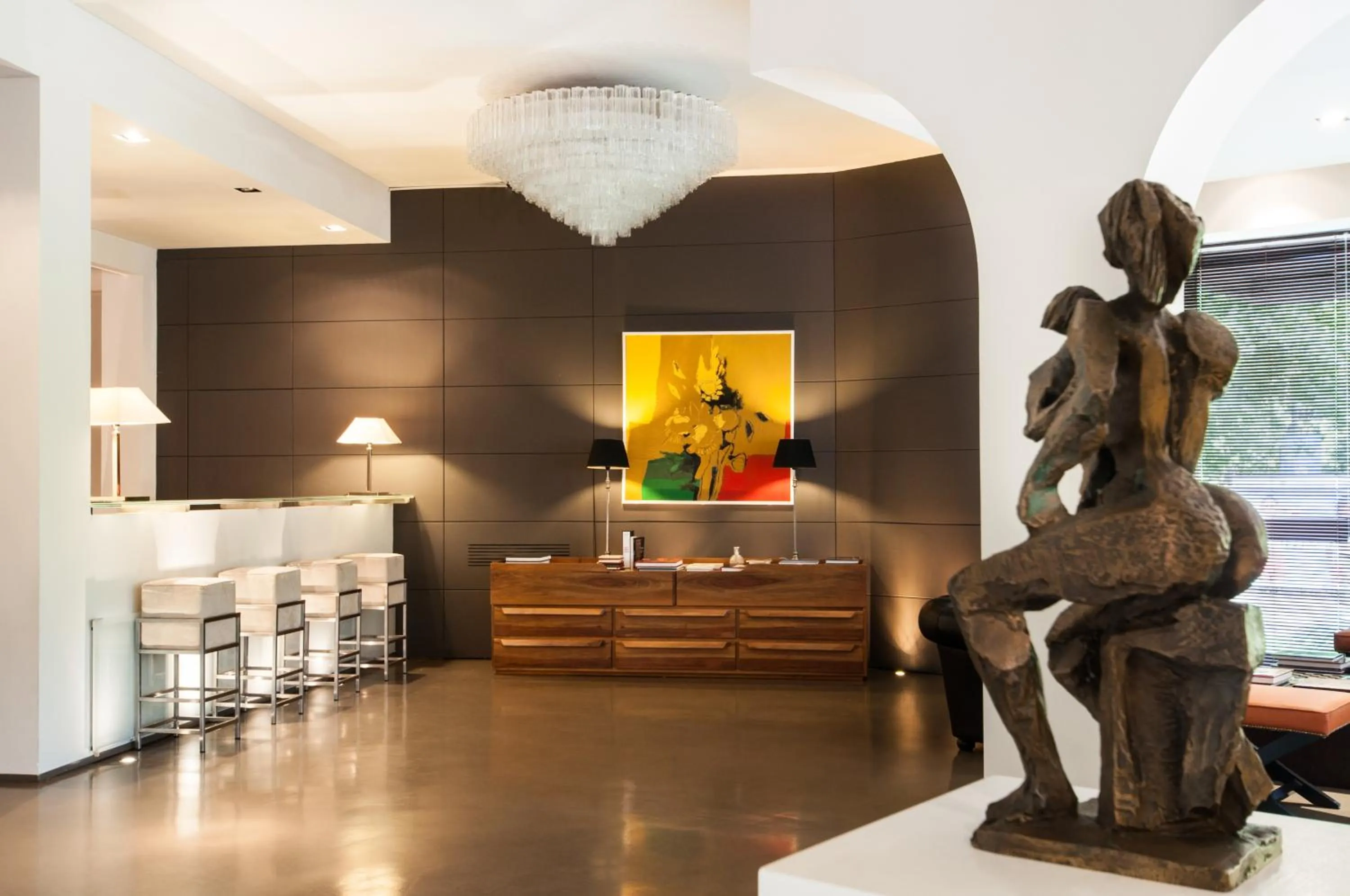 Communal lounge/ TV room in Hotel Michelangelo & Day SPA