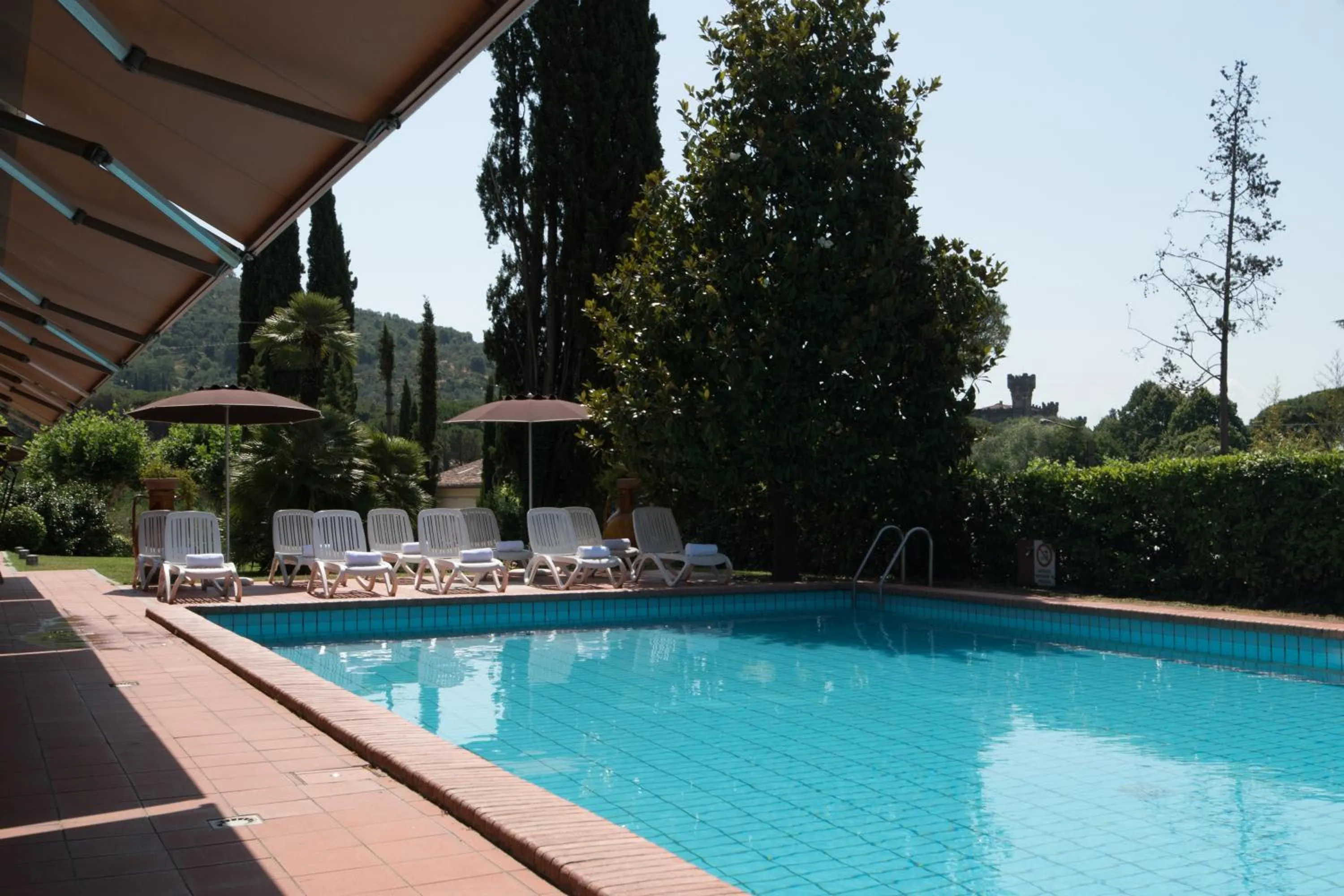 Swimming pool in Hotel Michelangelo & Day SPA