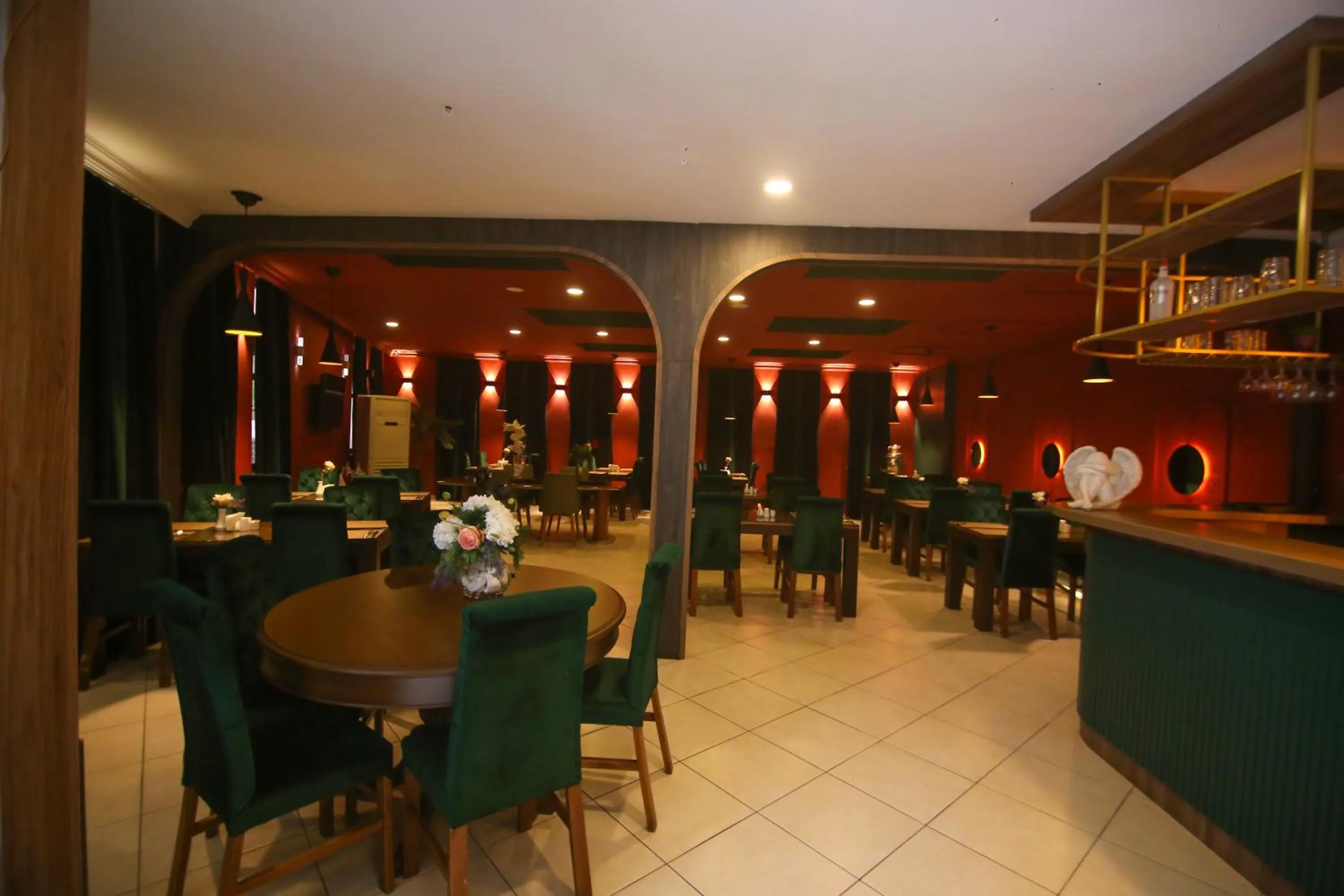 Restaurant/places to eat in ÇEVİK PALACE HOTEL