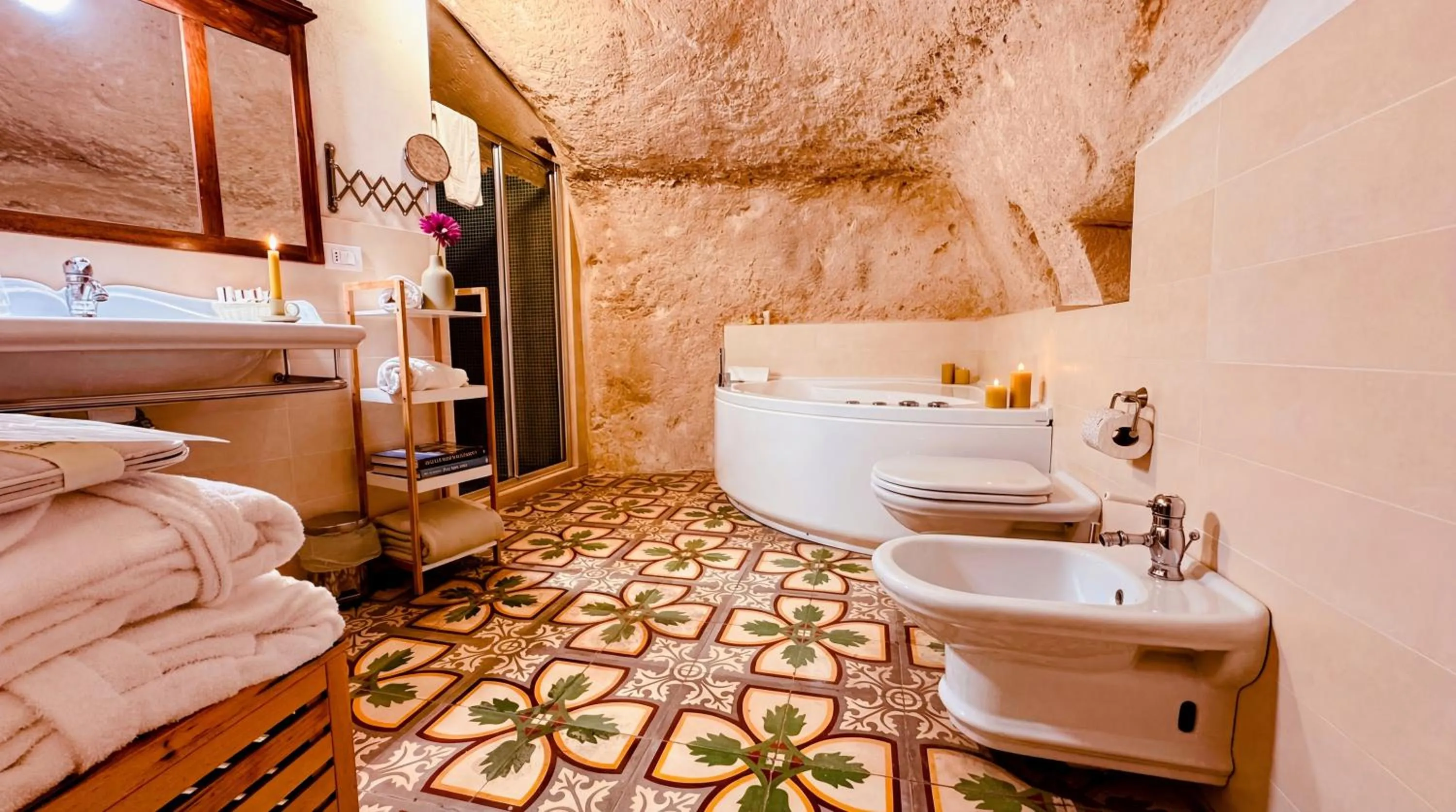 Shower in Hotel San Giorgio