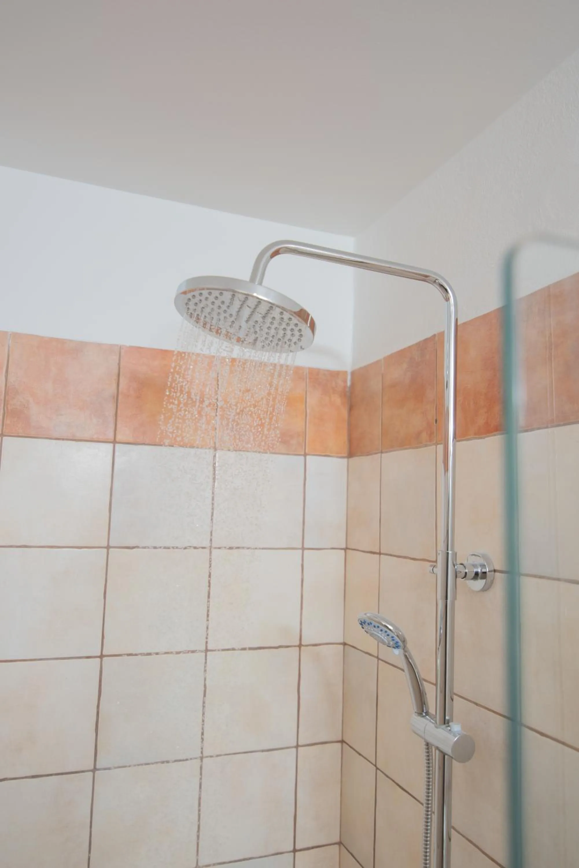 Bathroom in Tsaner Apartment and Rooms