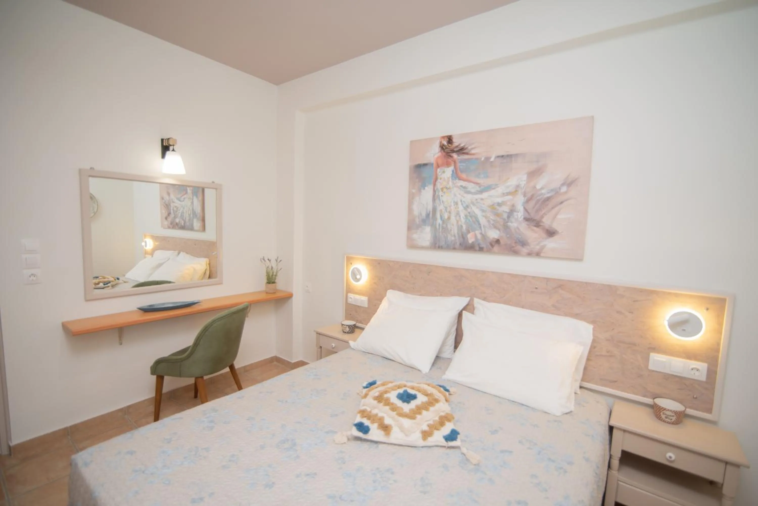 Bedroom, Bed in Tsaner Apartment and Rooms