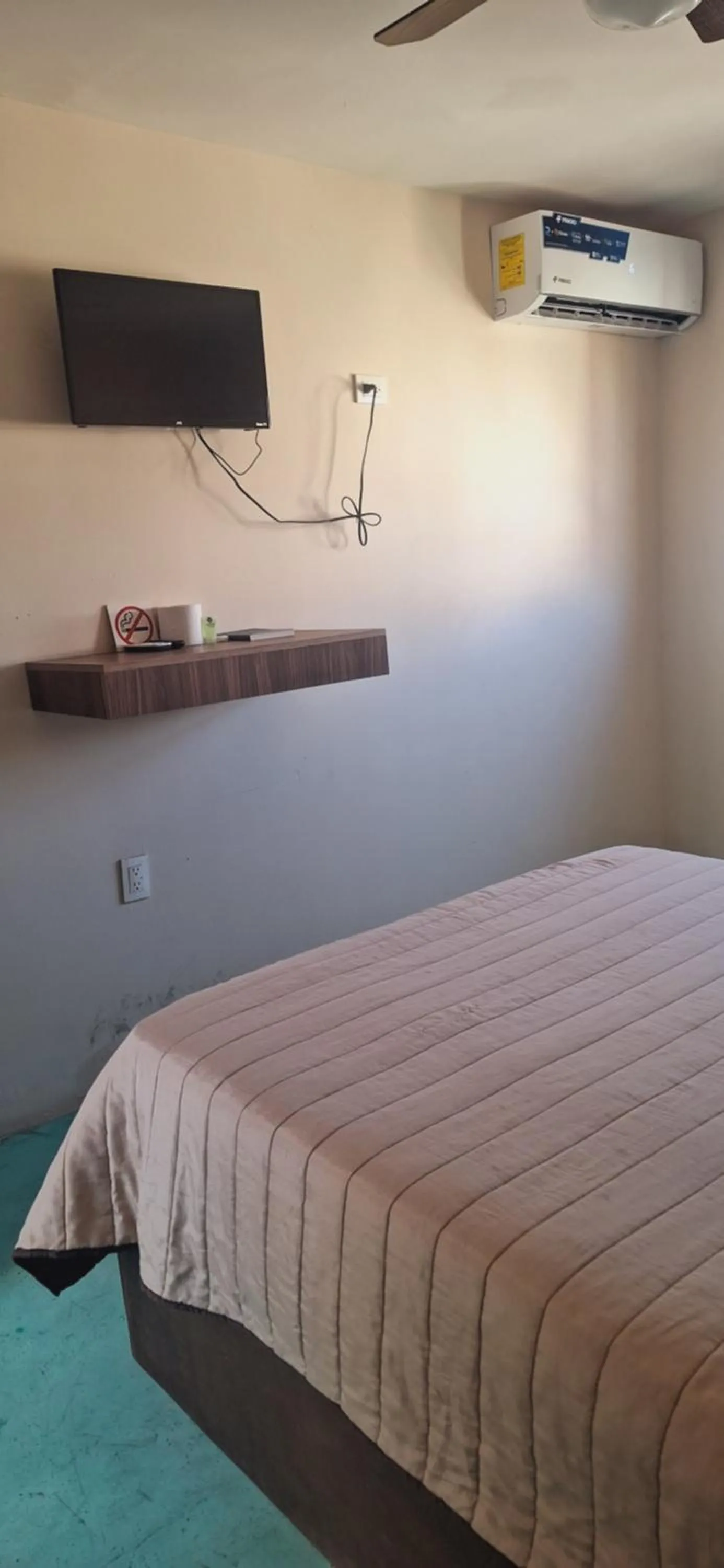 TV and multimedia, Bed in Hotel Casa Hidalgo, Torreón