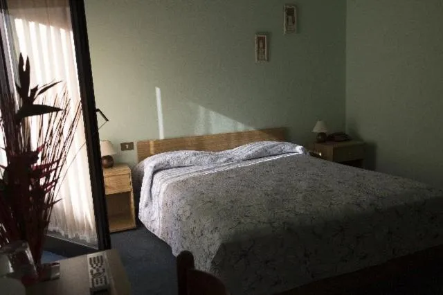 Photo of the whole room in Hotel Primavera