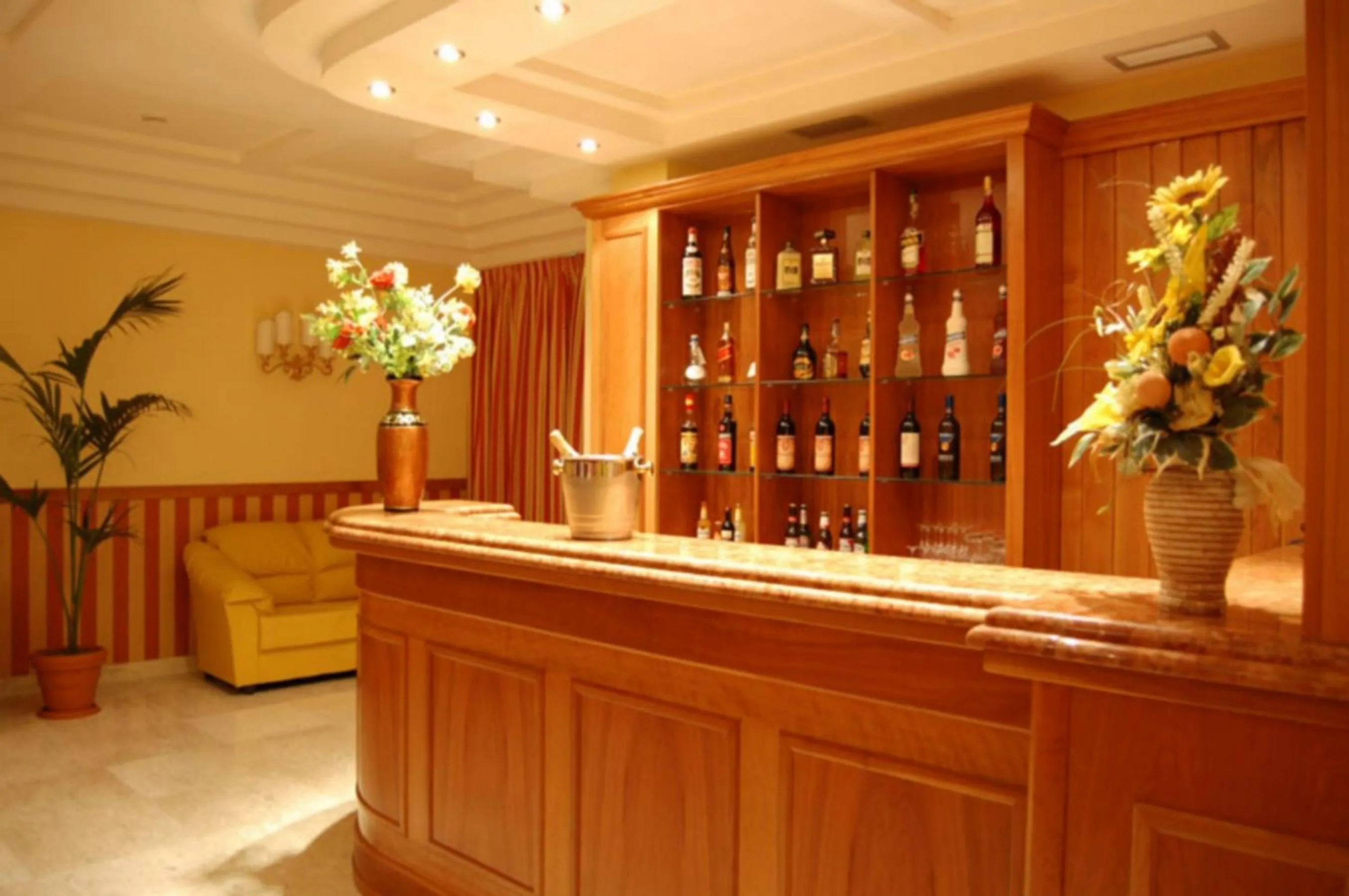 Lounge or bar in Hotel Joyfull
