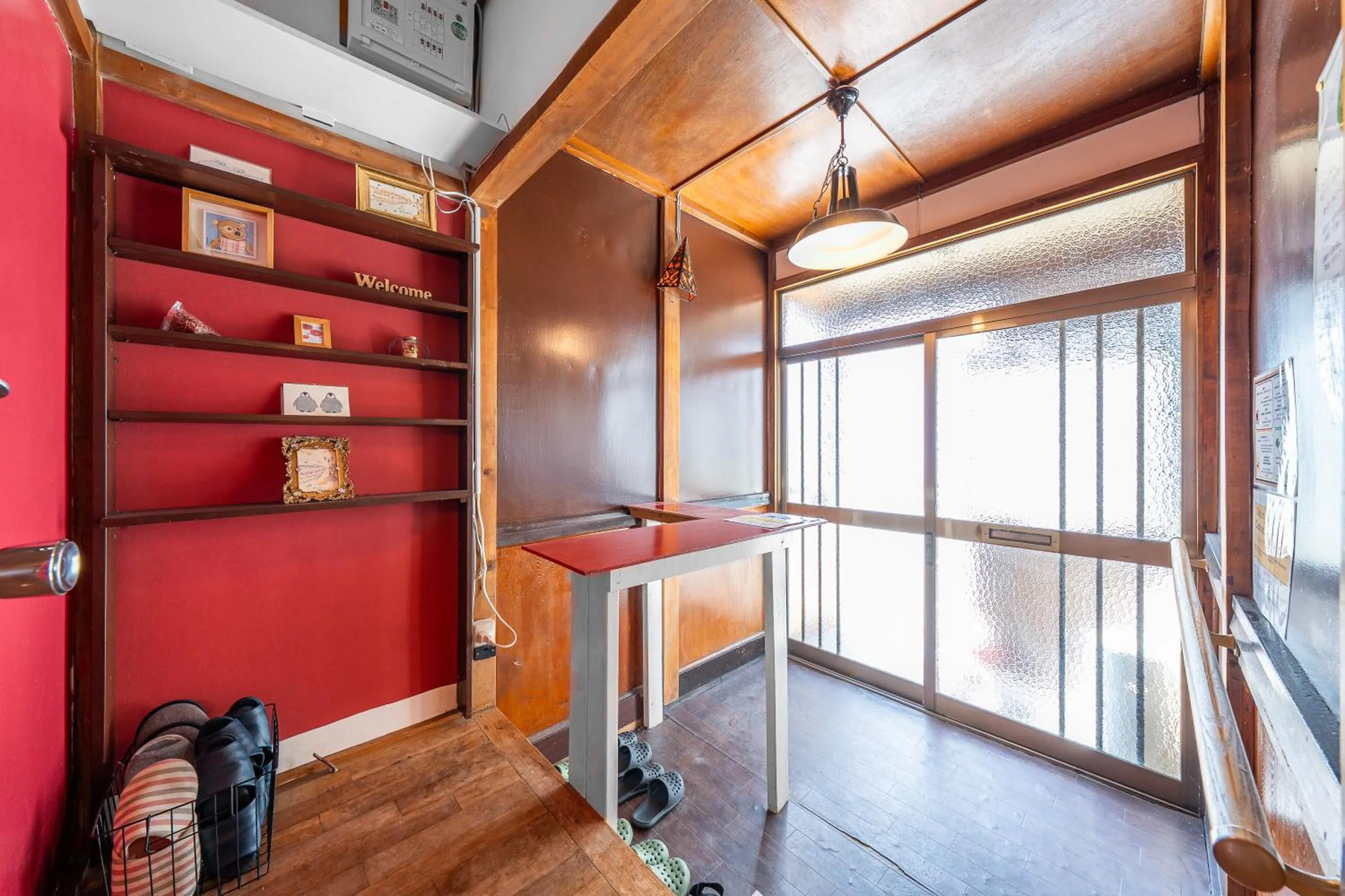 Facade/entrance in TARUNE