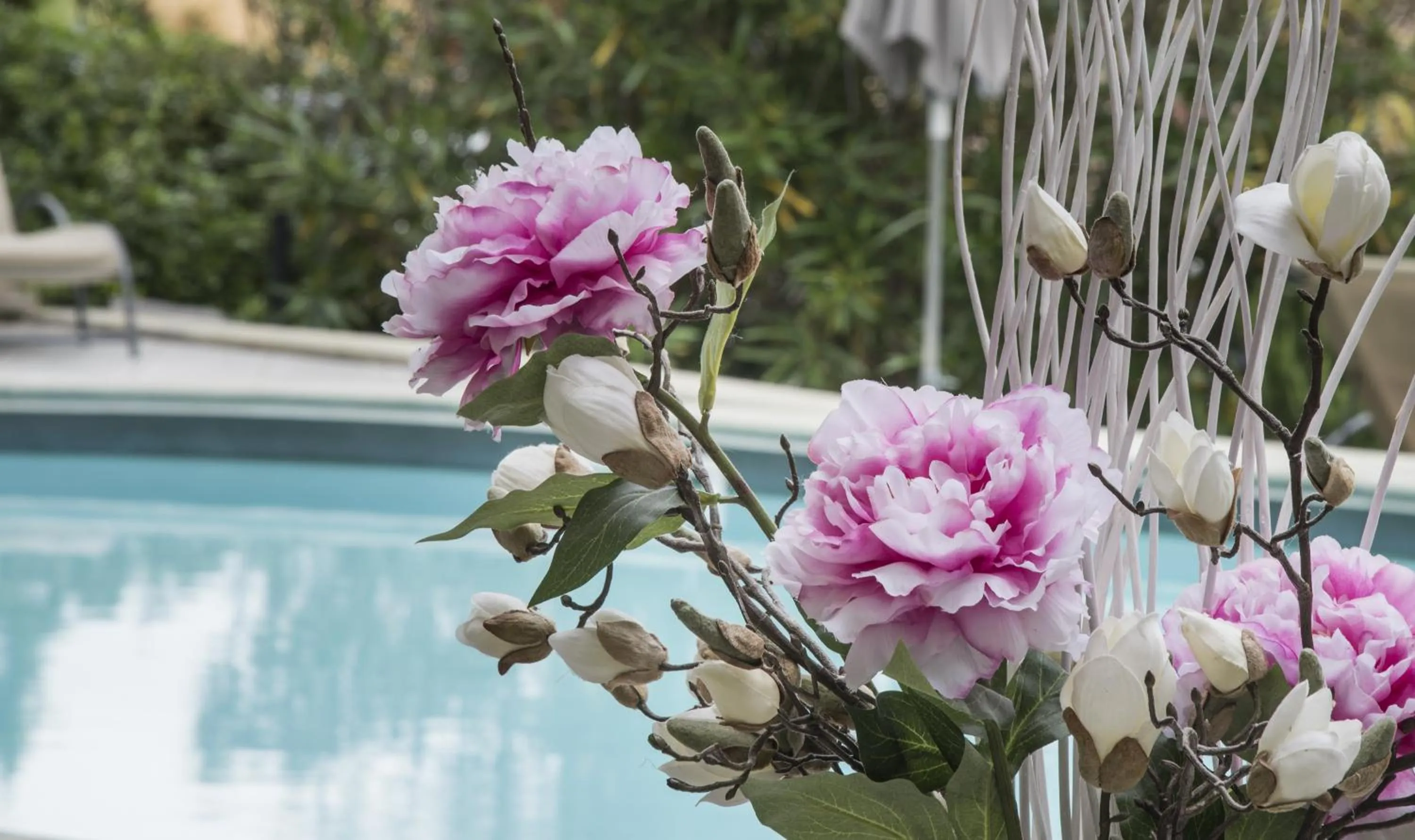 Swimming pool in Hotel La Perla