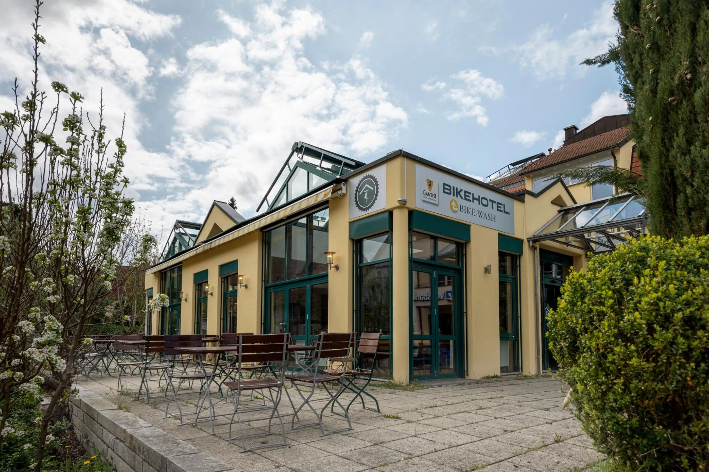 Property building in Bike- und Ferienhotel Freiburg