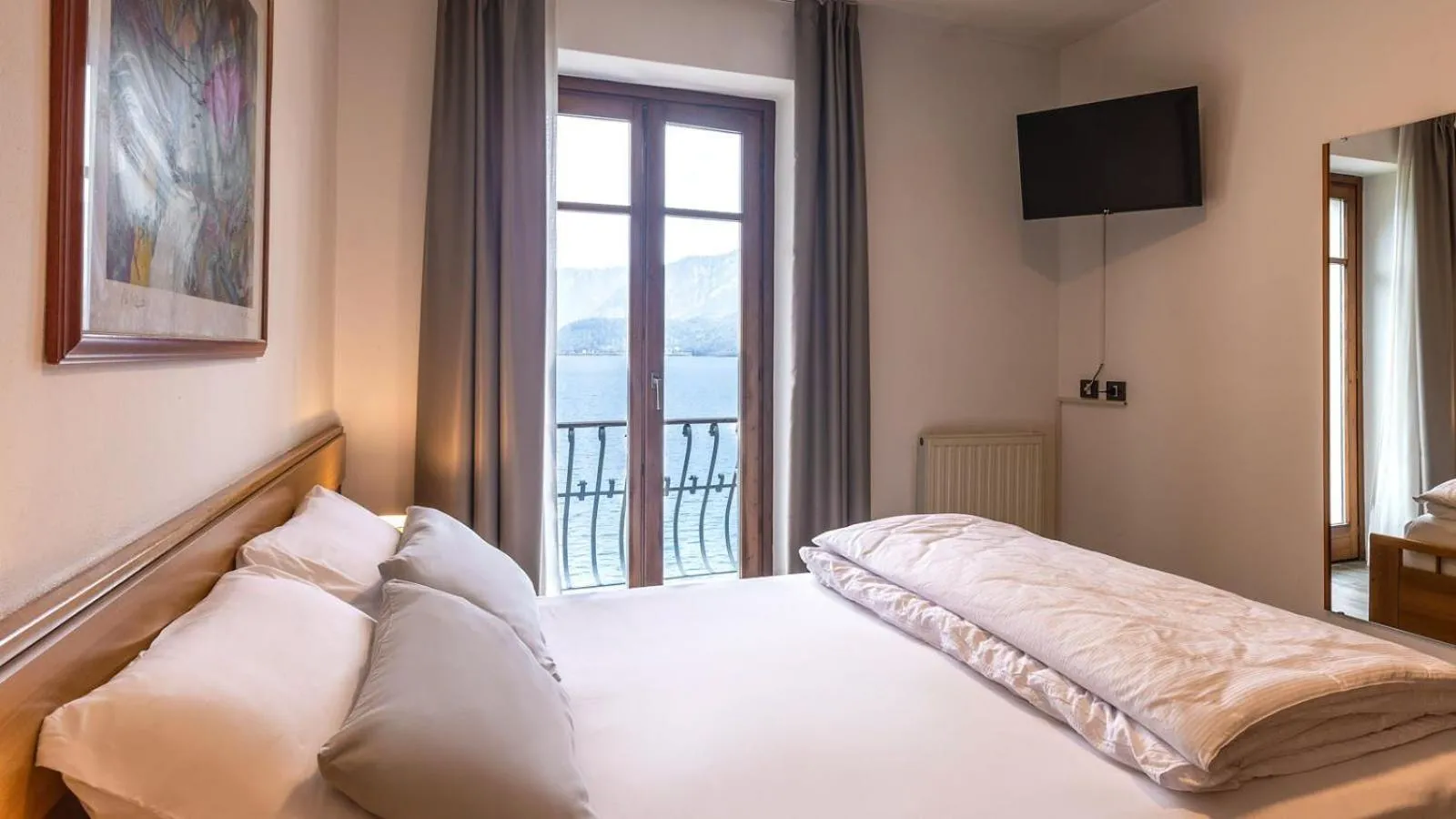Photo of the whole room, Bed in Hotel Lido