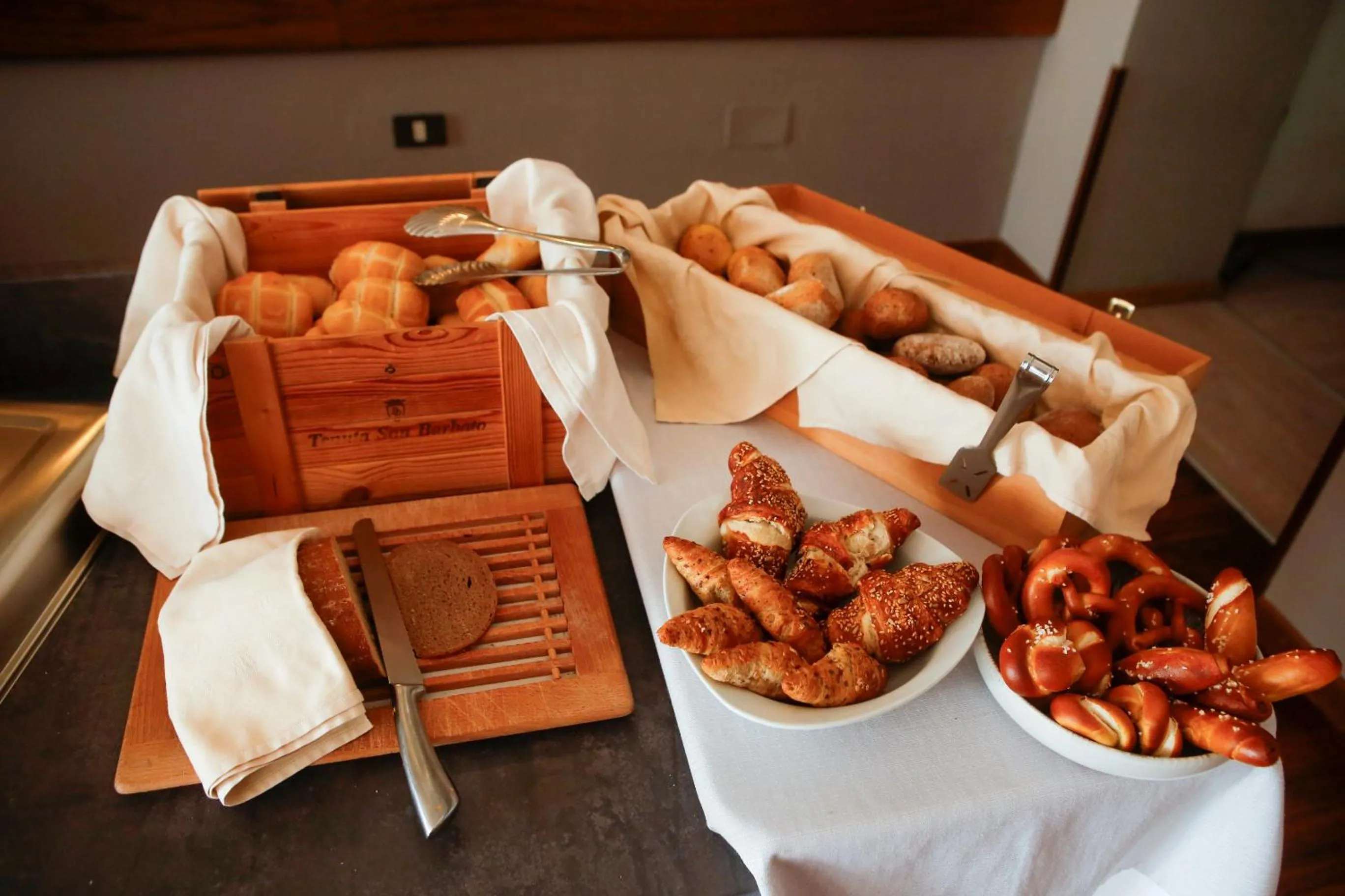 Buffet breakfast in Hotel Lido