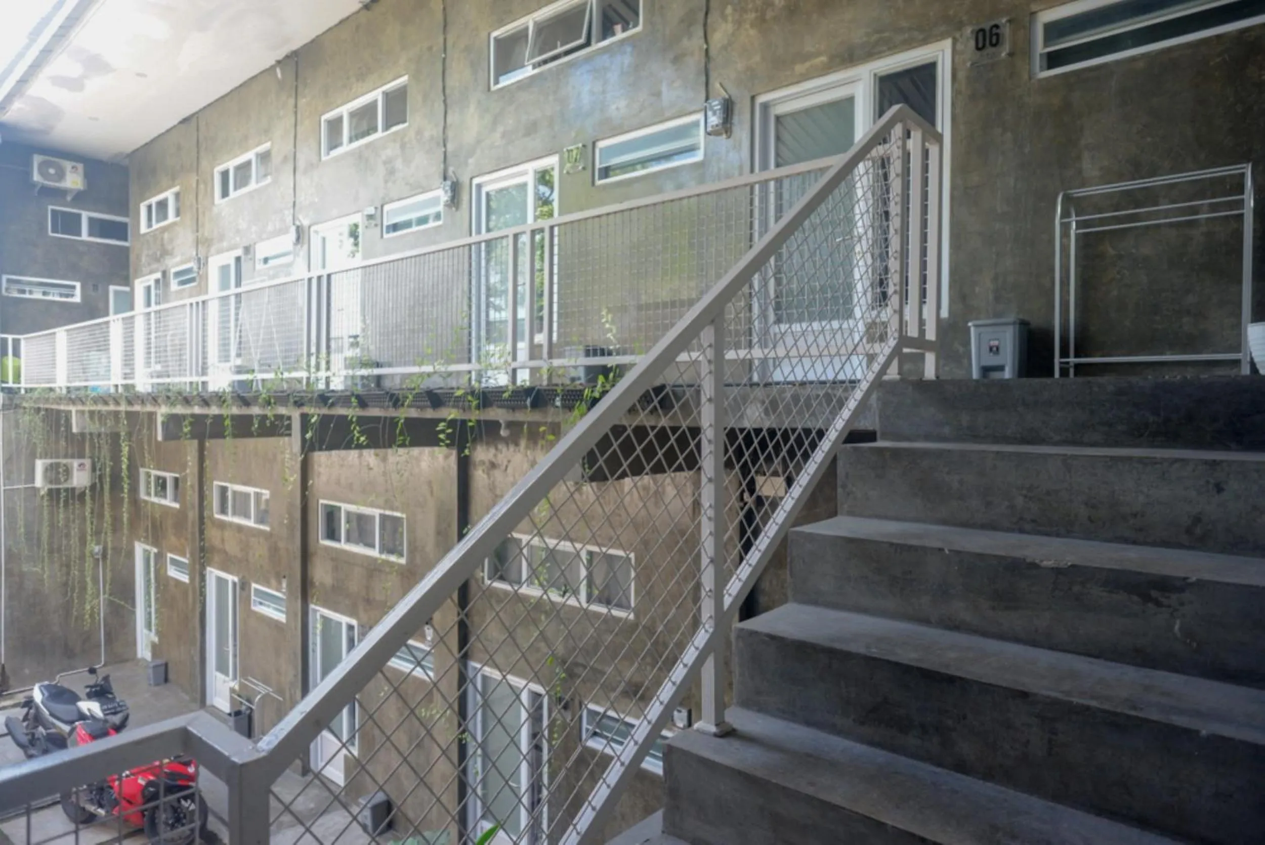 Facade/entrance in RedDoorz near Jumbo Mall Sragen