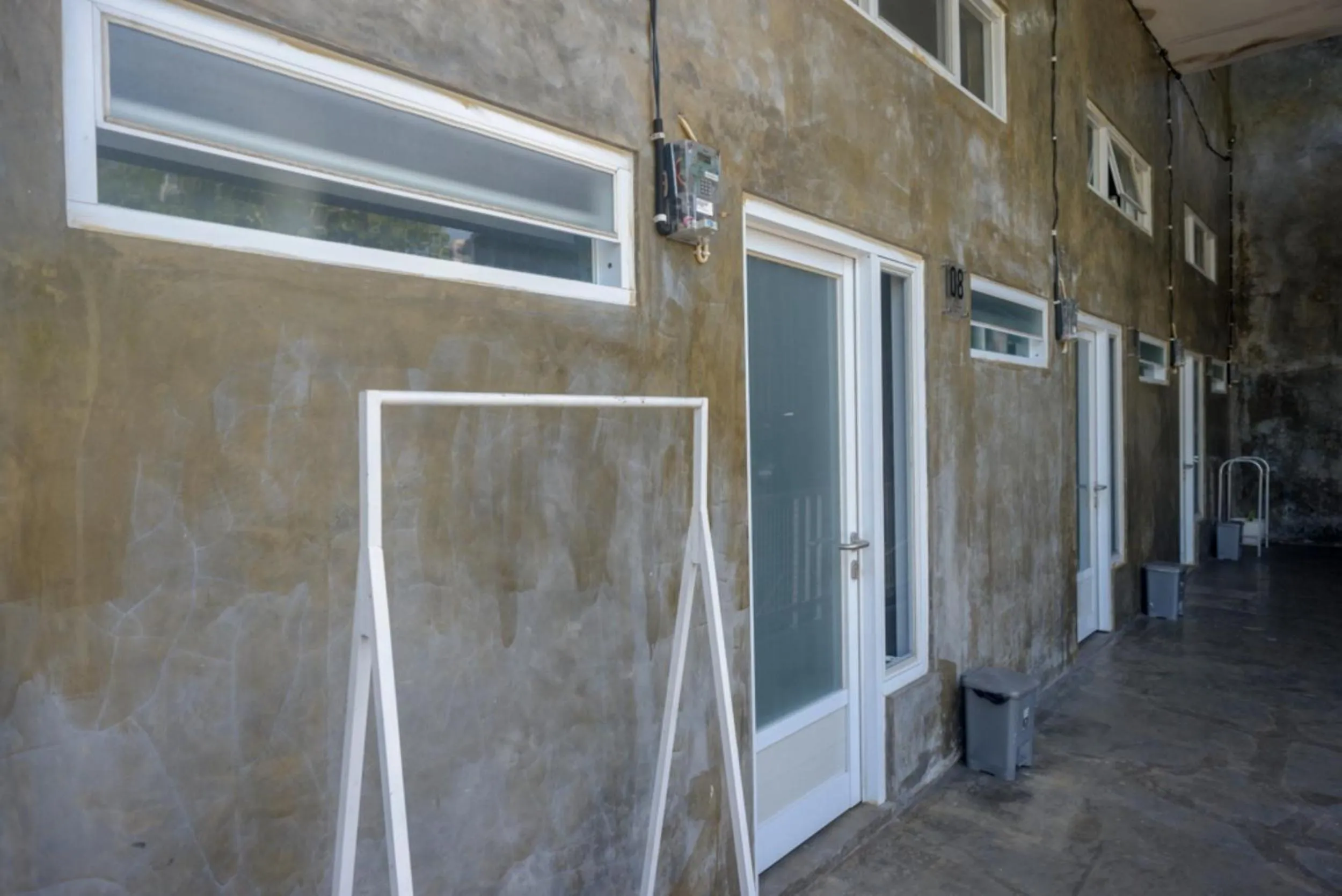 Facade/entrance in RedDoorz near Jumbo Mall Sragen