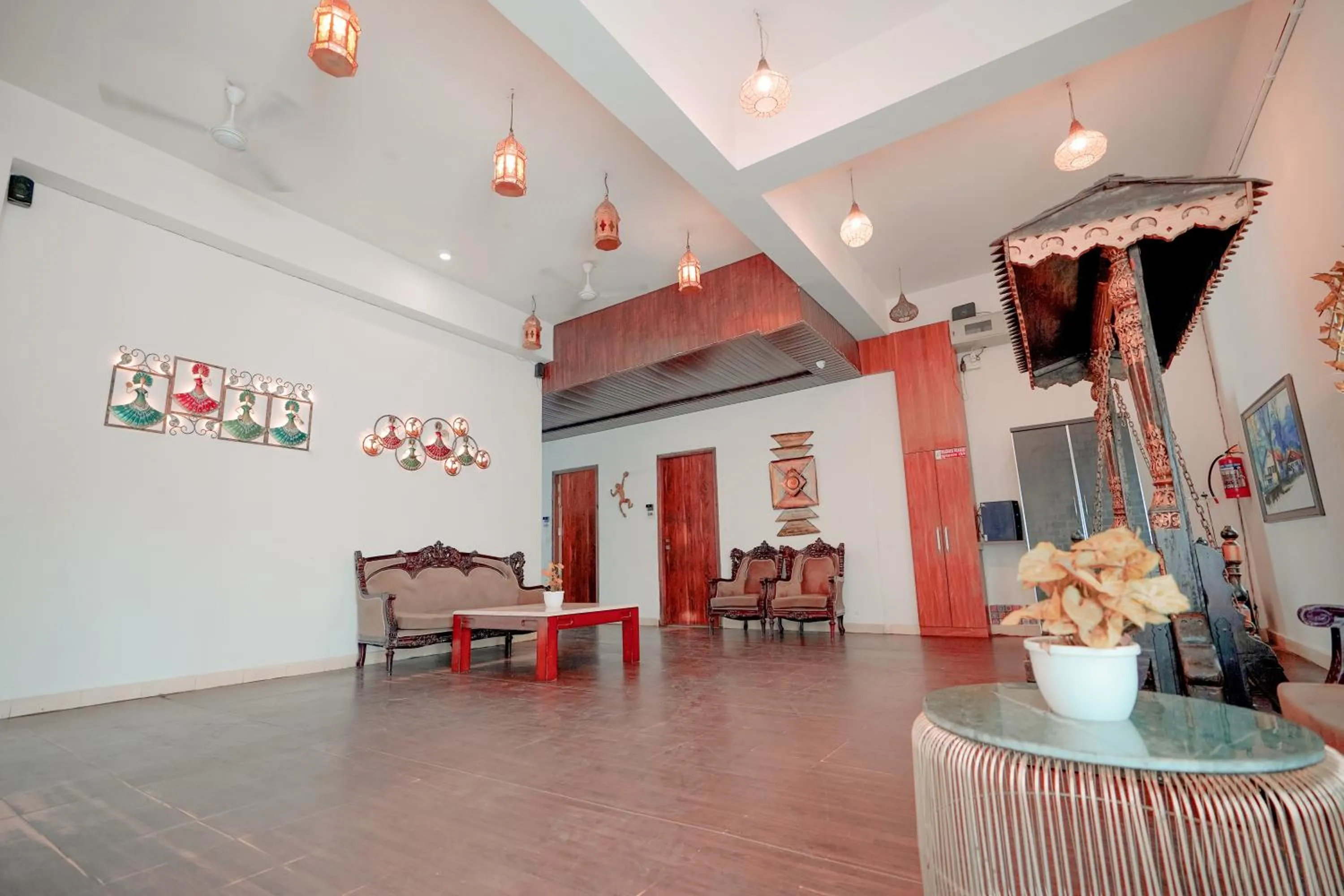Lobby or reception in The Naga Rishikesh