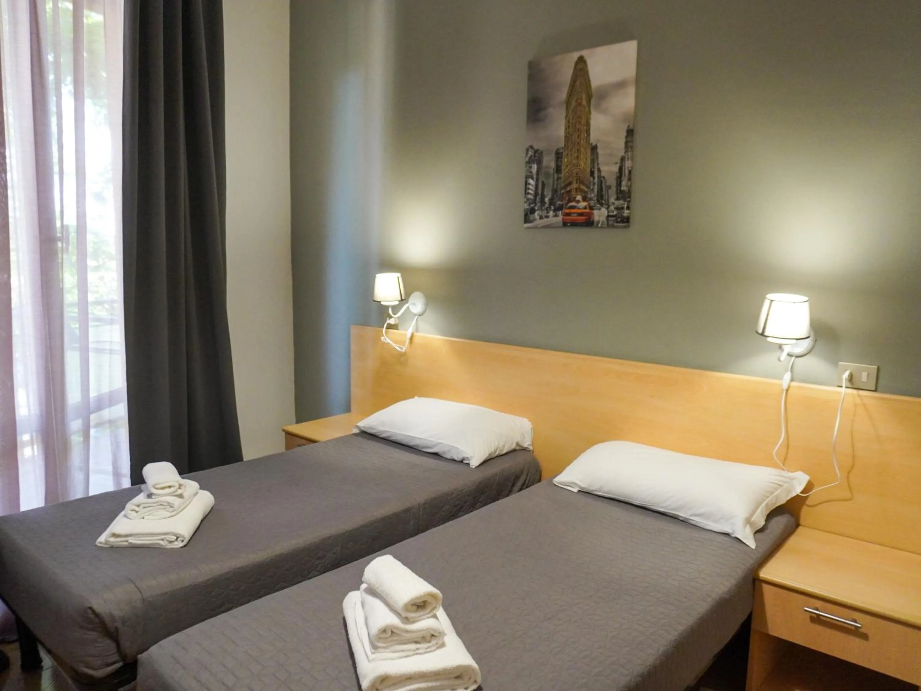Standard Twin Room - single occupancy in Amica