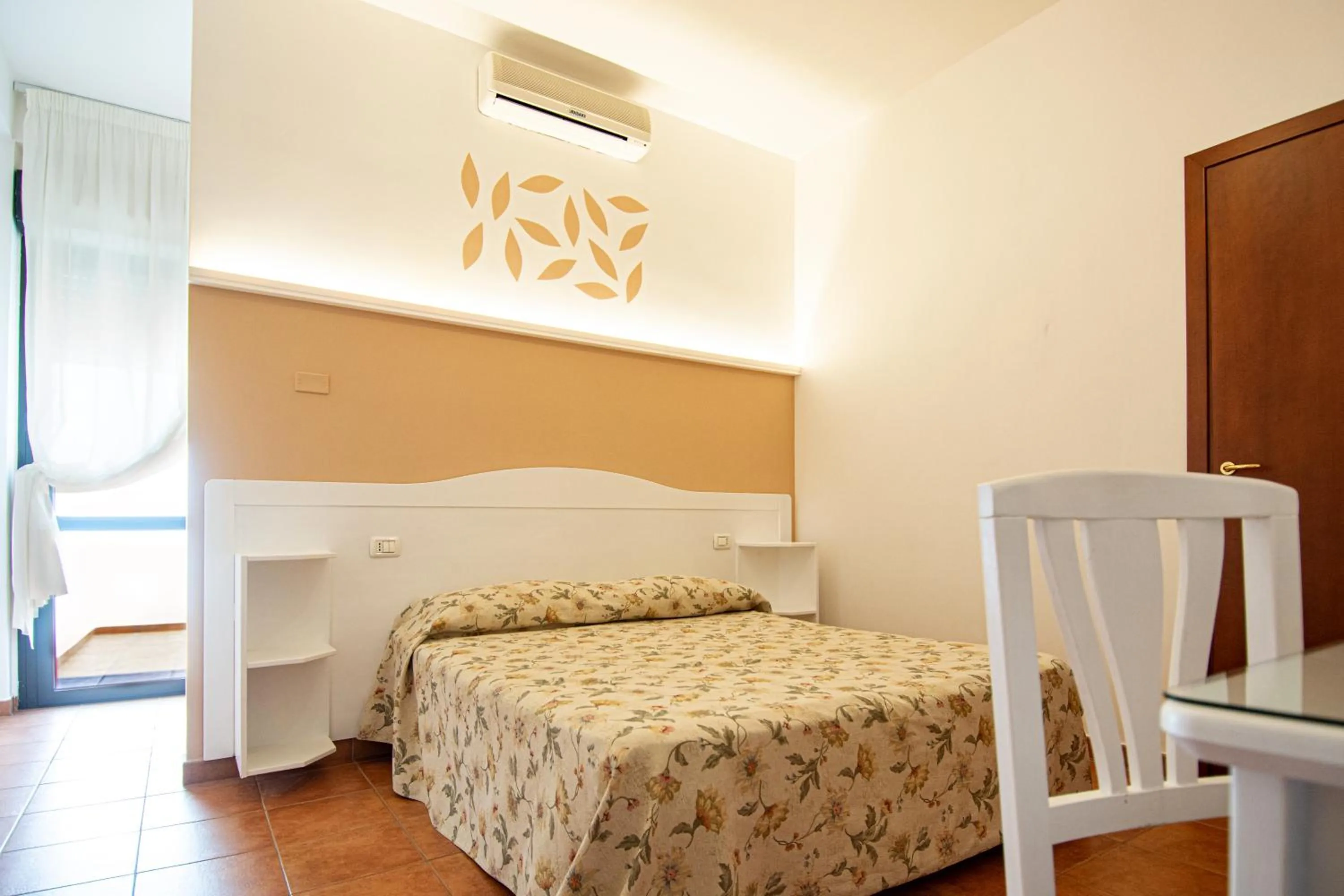 Photo of the whole room in Giardino Degli Ulivi Resort Masseria