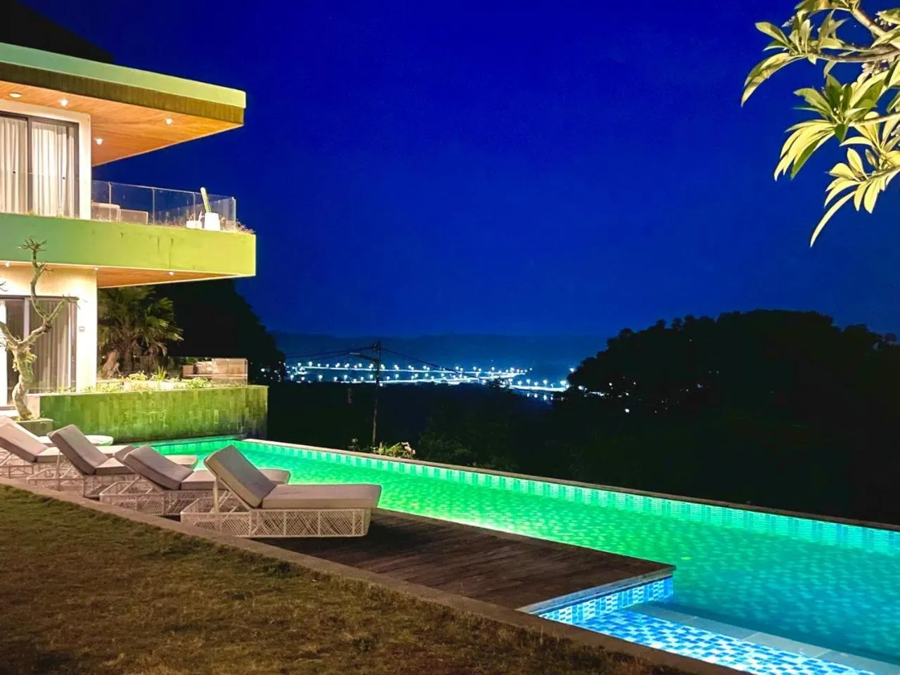 Street view in Truntum Boutique Mandalika